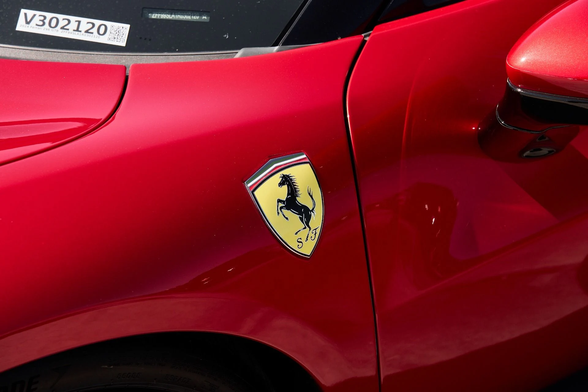 mph006_1187624604_Used_2024_Ferrari_296_GTB_1759898457_96d286cbba