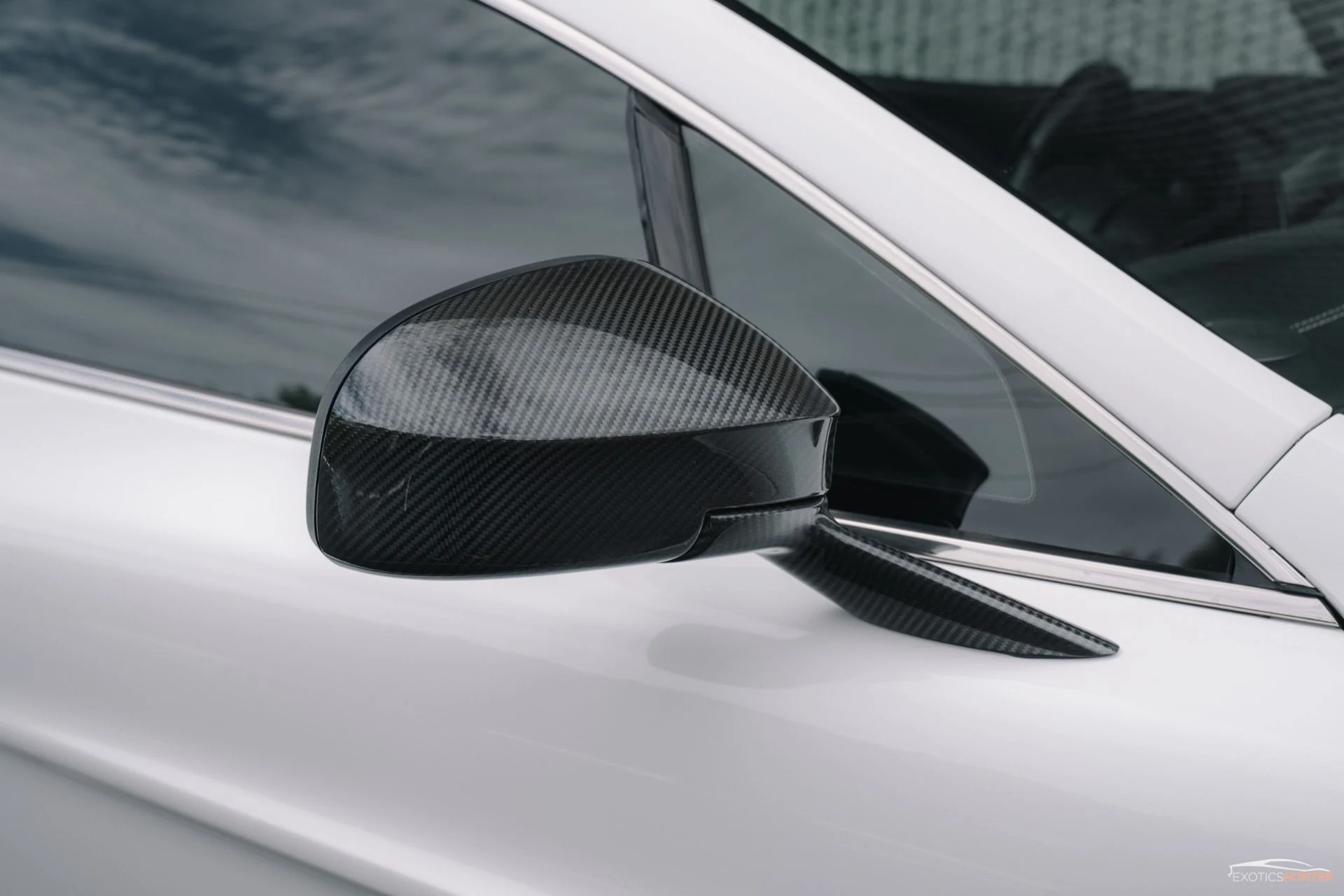 mph006_119442531_Used_2014_Aston_Martin_Vanquish_Carbon_Everything_1756333397_ed3b4899af