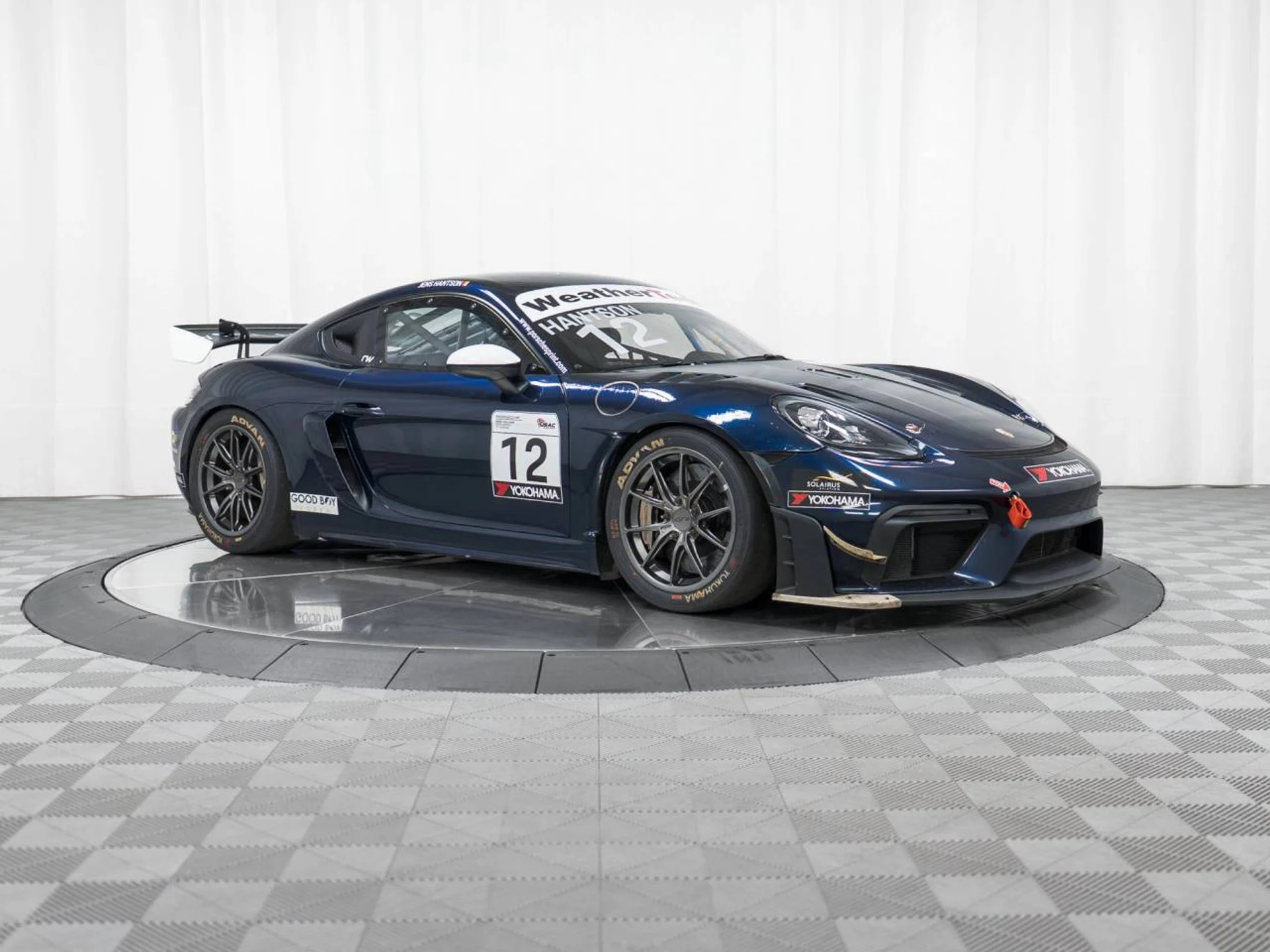 mph006_1195839769_1280_8bd44f1811