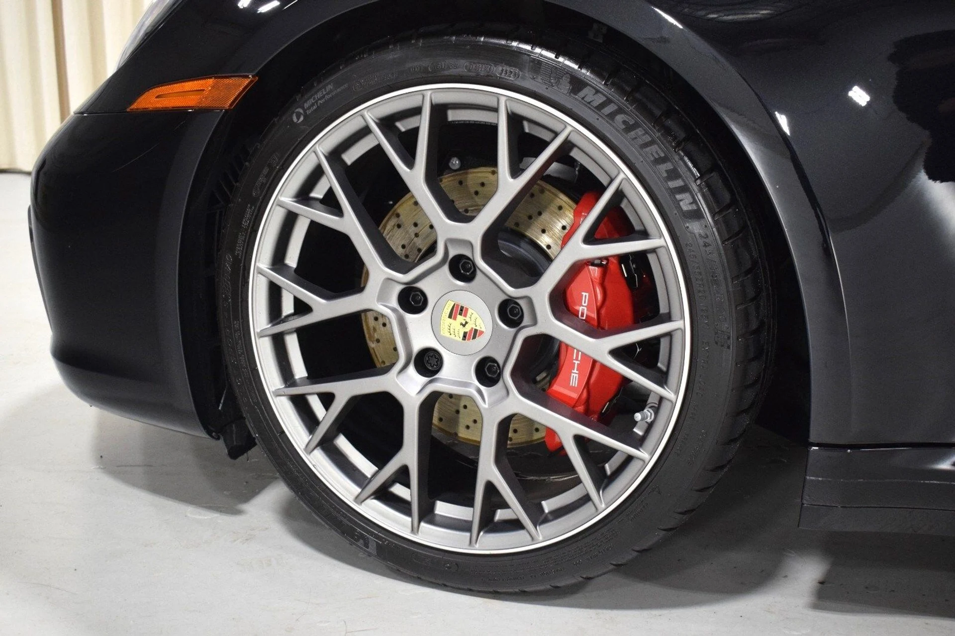 mph006_1212856397_6e2d03f656214cc5b13d8a7d952a17e0x_f3bcadfff8