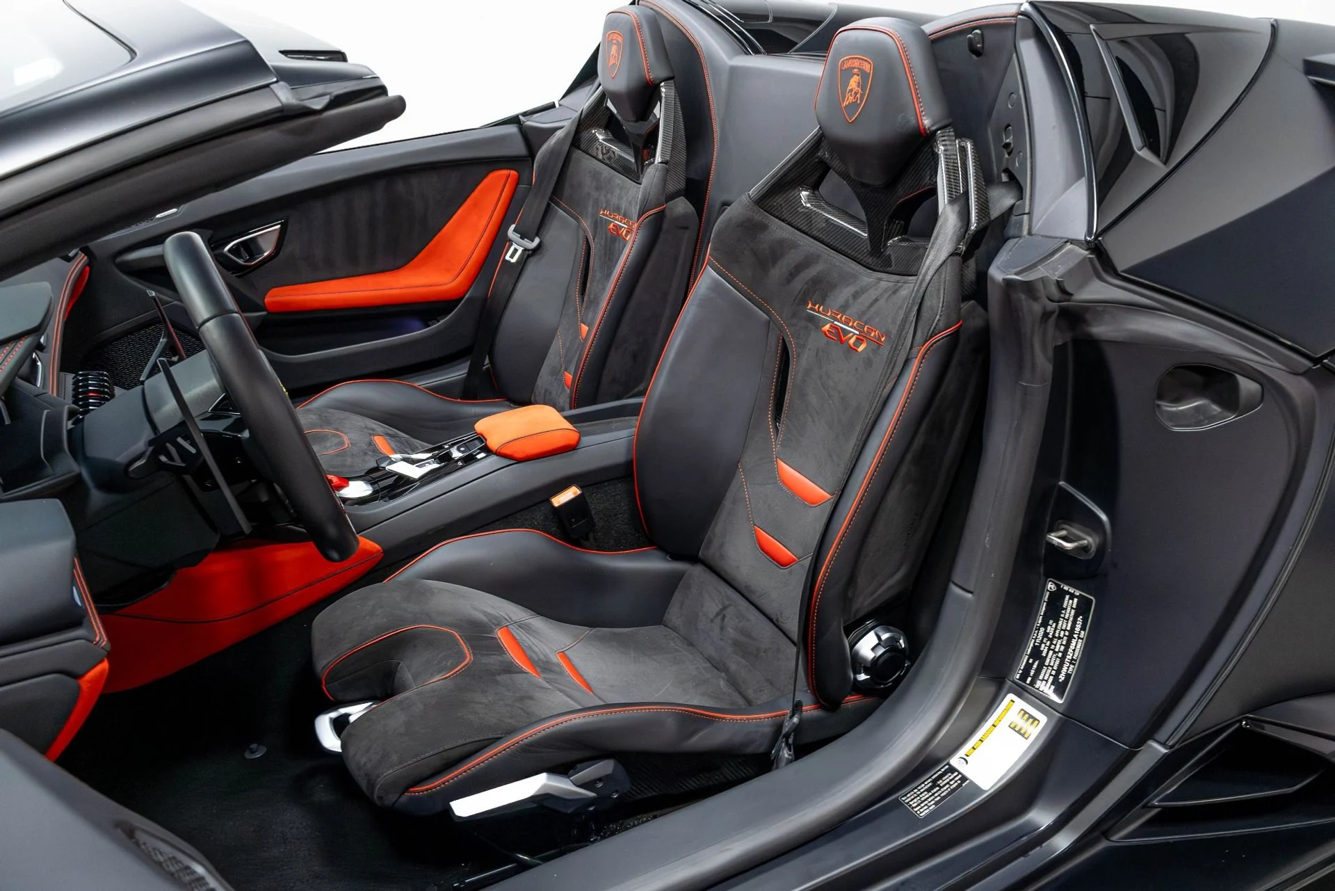 mph006_1218622570_Used_2021_Lamborghini_Huracan_EVO_EVO_Spyder_1780949077_aafb52139d