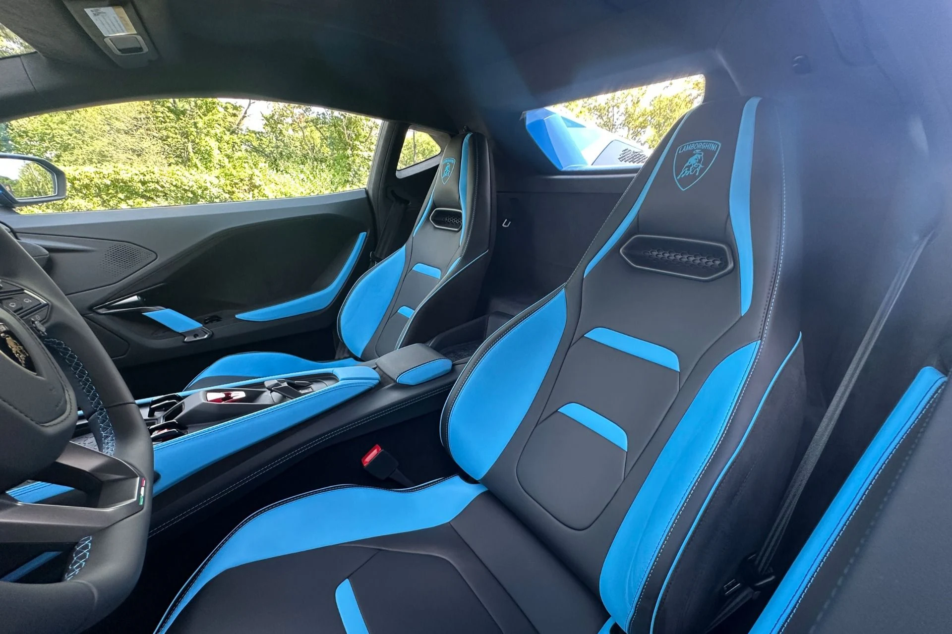 mph006_1227576533_New_2026_Lamborghini_Temerario_1787921569_46b2b3fdde