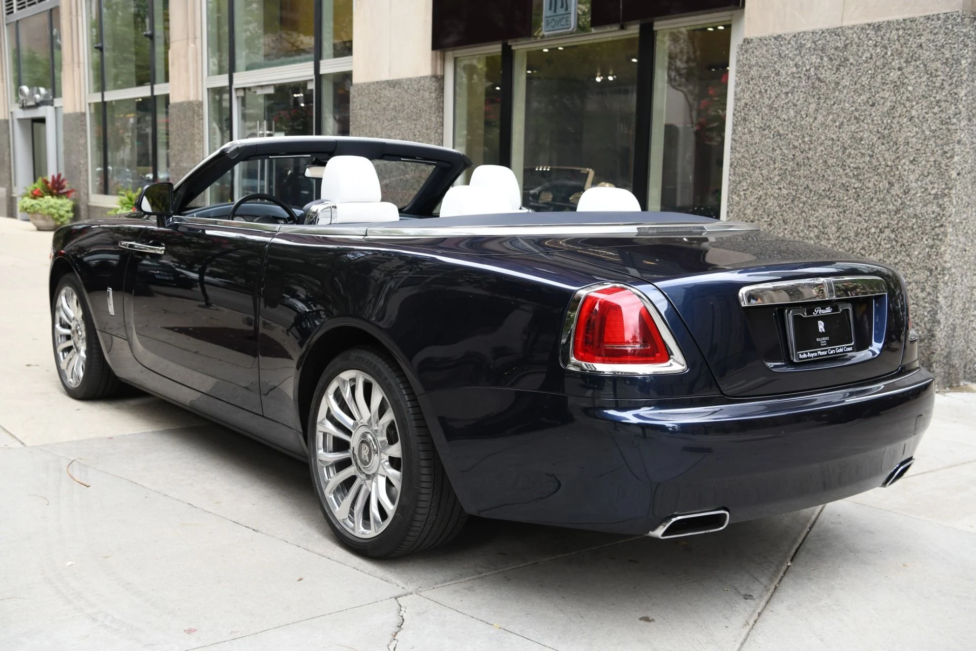 mph006_1237295111_8627_p8_l_835cb8cfad