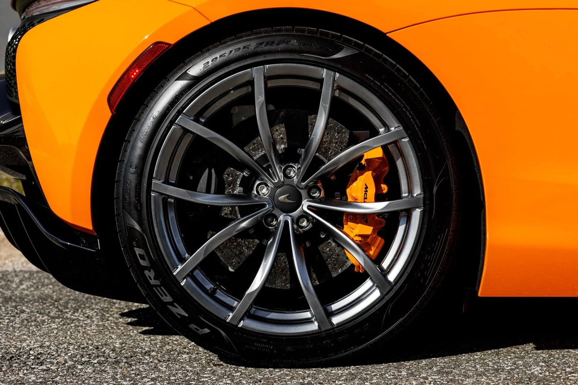 mph006_1249324610_617_p7_l_b8d419f37a