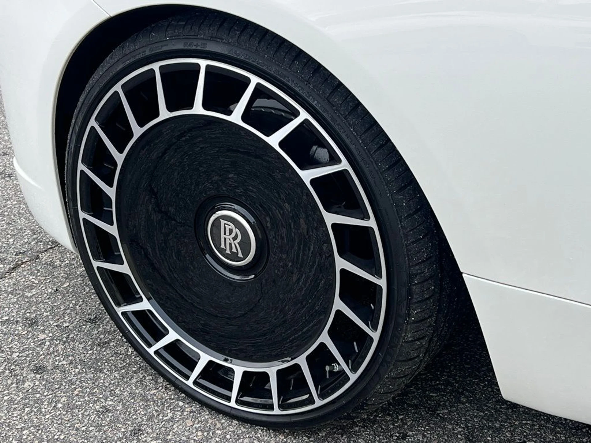 mph006_1256225196_f61a03bd7106bf230aef9e1e3df6442ex_9d6c8f0b41