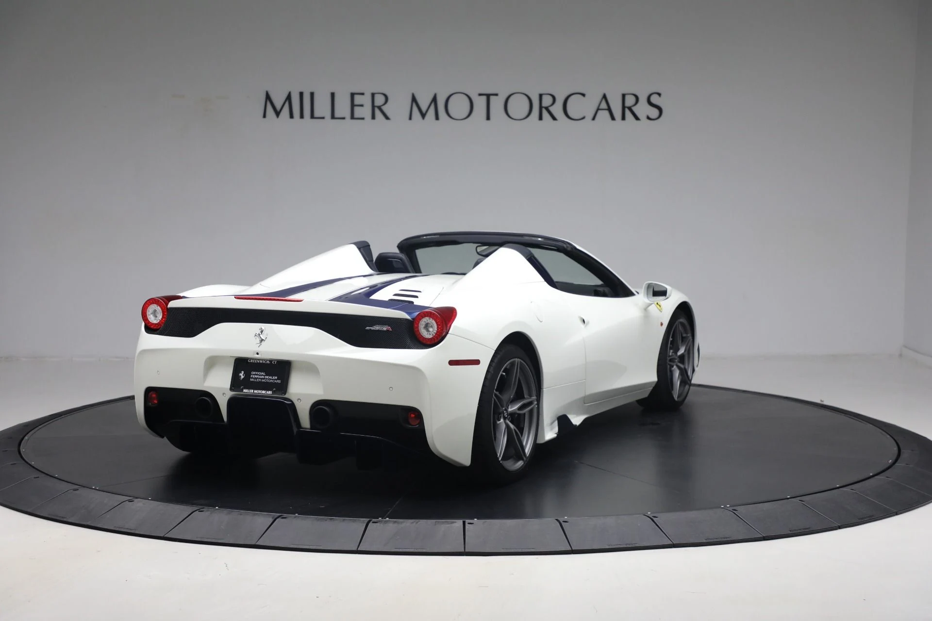 mph006_1257993348_Used_2015_Ferrari_458_Speciale_1738699258_88868fe571