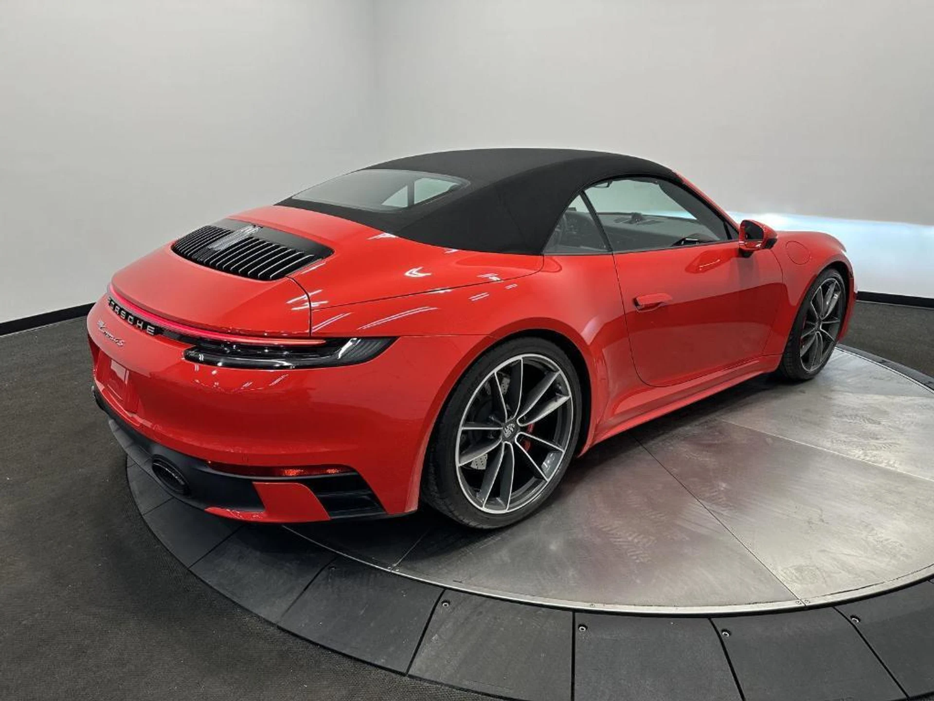 mph006_1261653182_ddq_FQ_65_KRCRD_57s_H6t2_Z_Cm5_Um_Xo_63dc53dda7