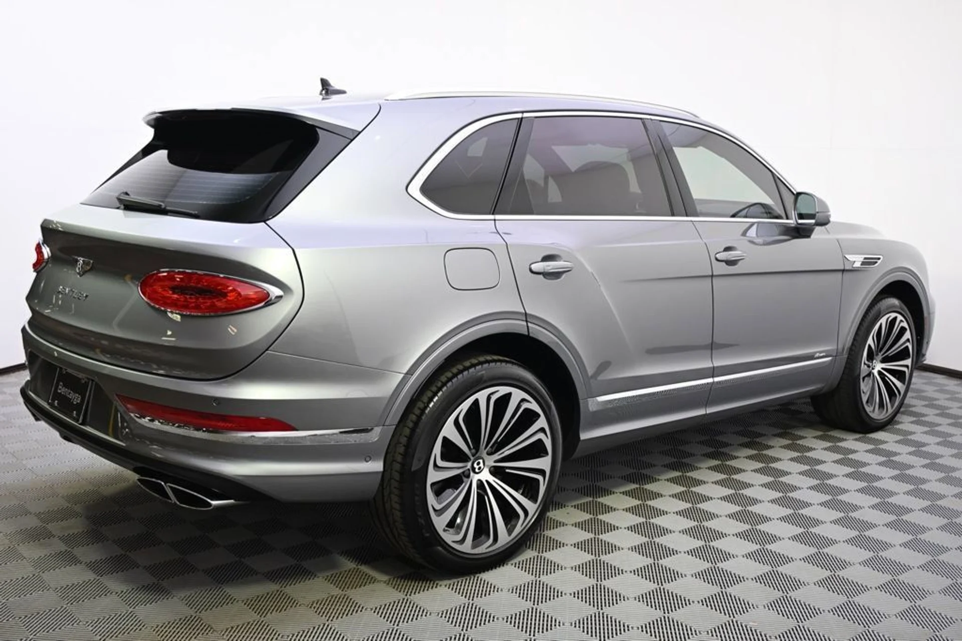 mph006_127029139_4ea9f7614e8c4d0f83ca46b18cc3b516_bc667887d7