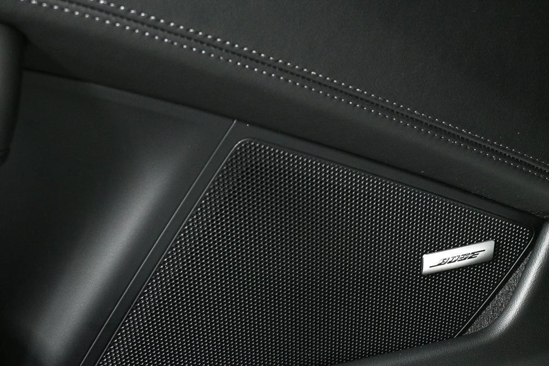 mph006_1271857232_8_Nz_Oaz6_sa_Qm_DEZ_Tckokhy4_H_M4_4190b7f465