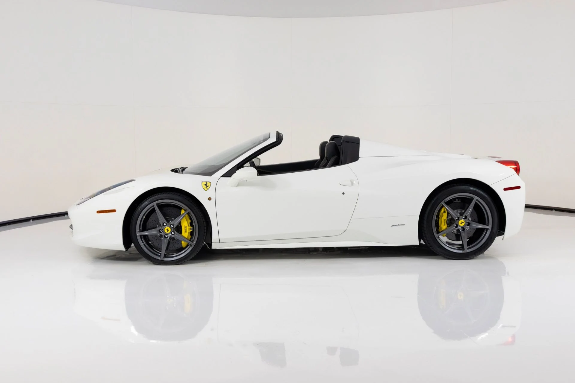 mph006_1274488653_Used_2015_Ferrari_458_Italia_1766013361_3a6137090c