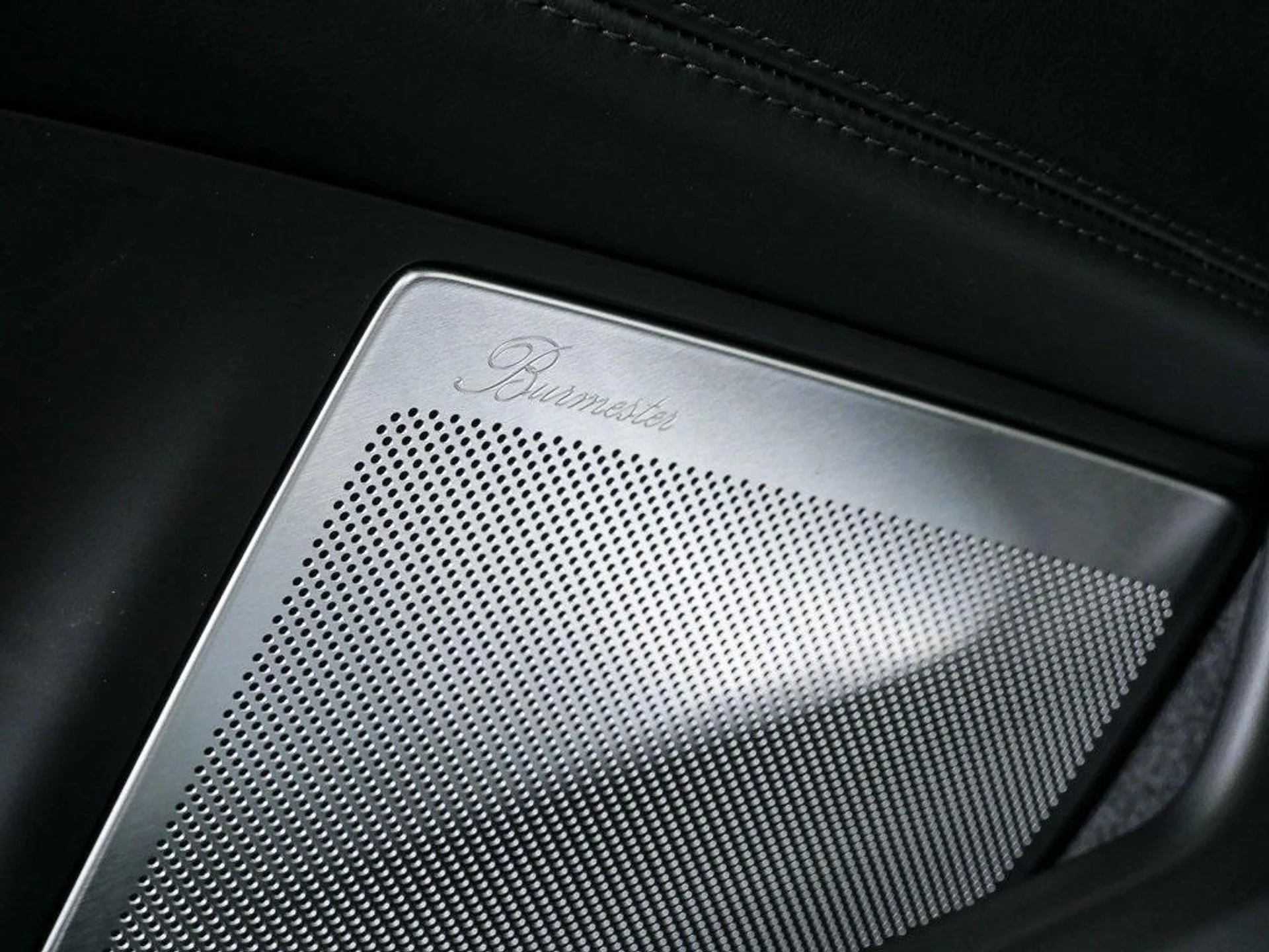 mph006_1280123446_h1_CH_9v_U_4_Ssu_B51f_O_Jlt_H9_U_Vp_JE_954115ddc9