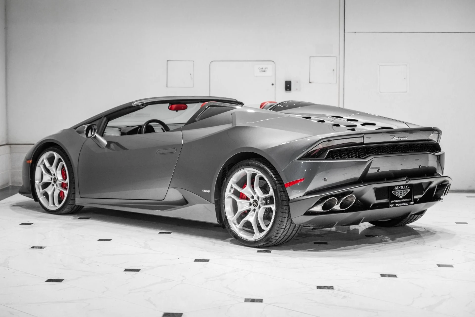 mph006_1285383877_Used_2016_Lamborghini_Huracan_LP_610_4_Spyder_1773071752_4c29fd6d83