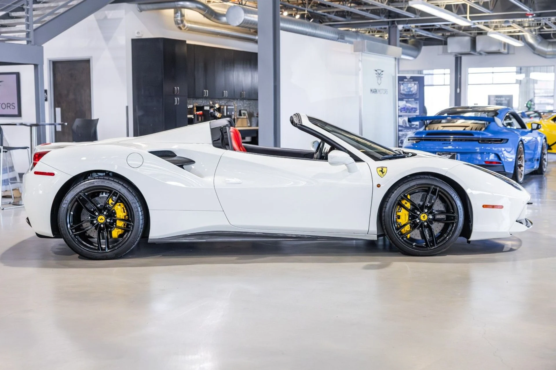 mph006_1297207639_Yg_b9aaf8bd6c