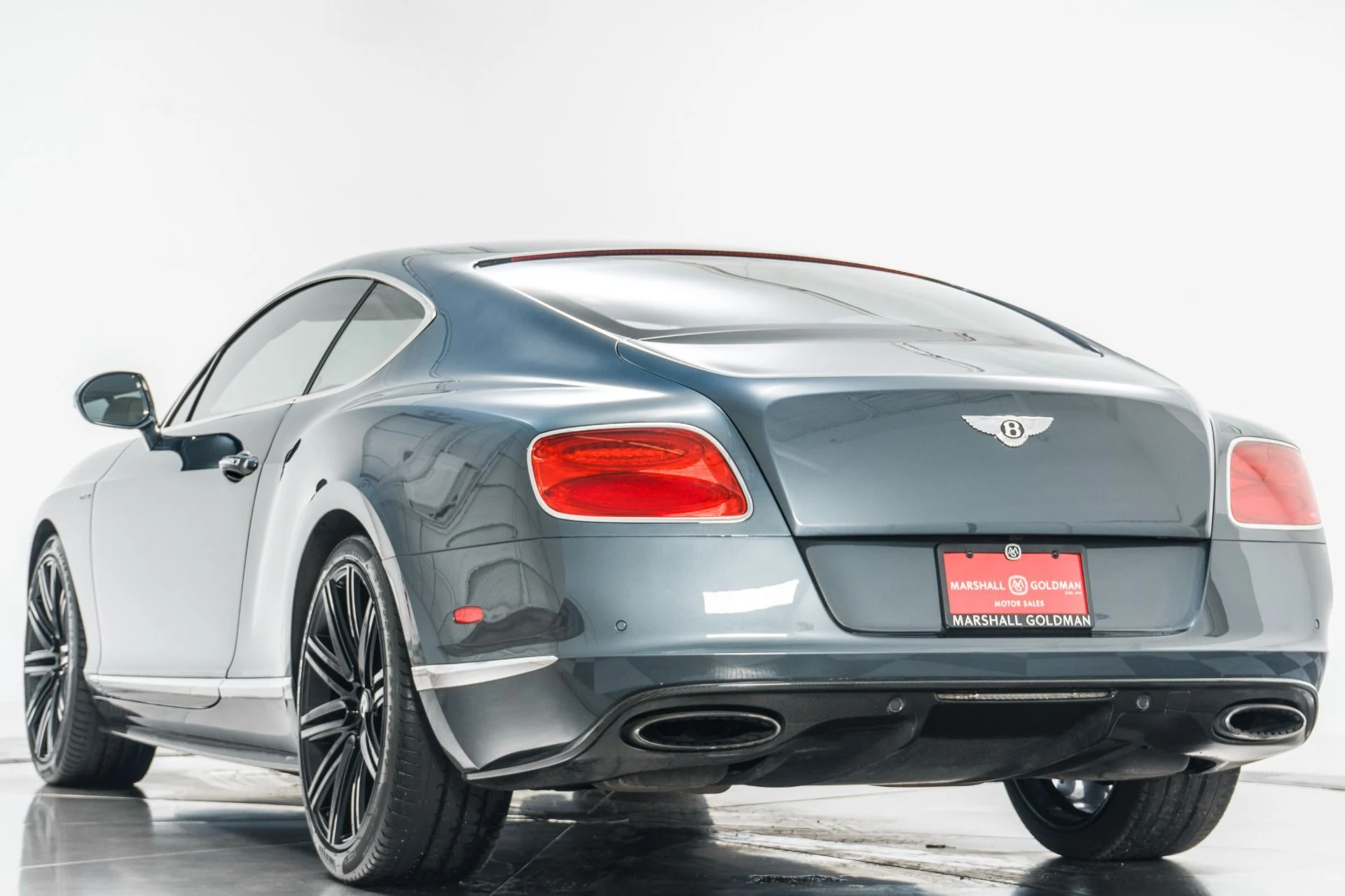 mph006_1298751657_Used_2013_Bentley_Continental_GT_Speed_Carbon_Fiber_Veneers_Beautiful_Color_Combination_1768424271_d6cd51e38a