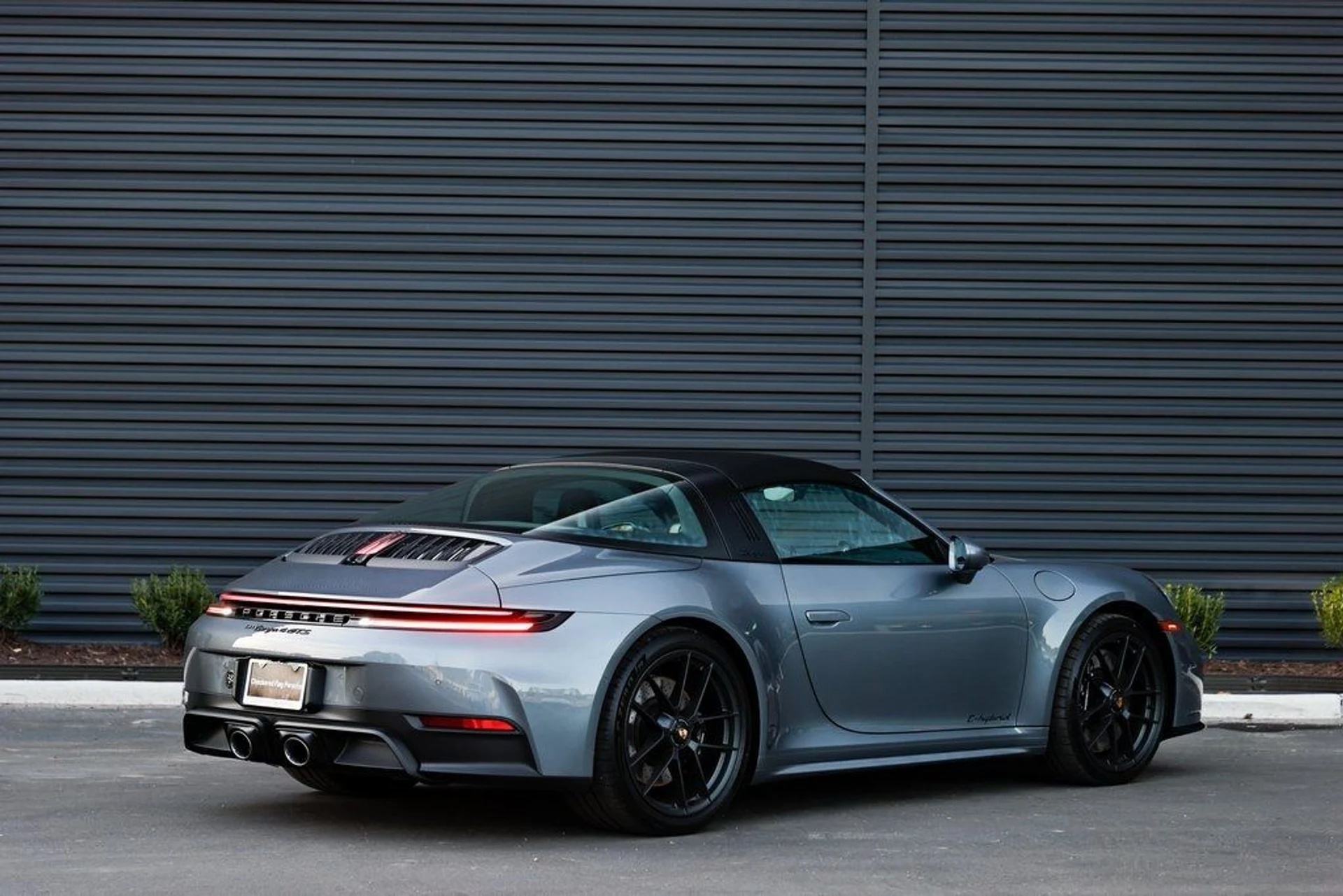 mph006_1303517651_b8122e88b69796ccc201a472c6579b76_cc9e80f32b