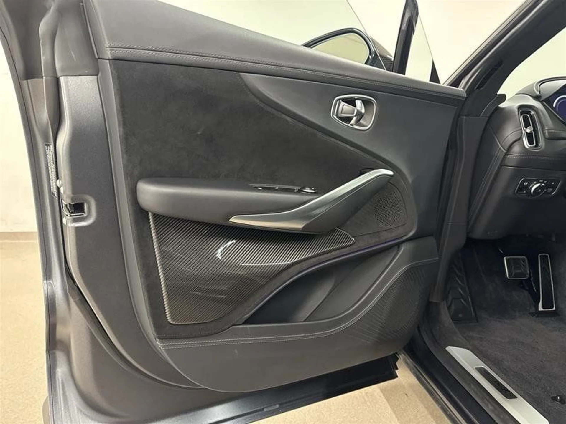 mph006_1305624412_37336024_00235_cnooqu3q_8b6ea68a46