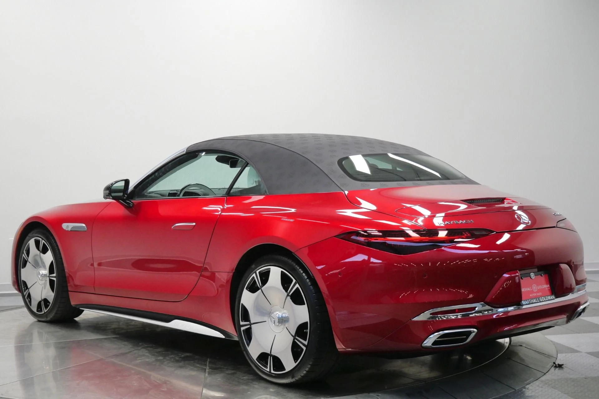 mph006_1309366024_Used_2026_Mercedes_Benz_Maybach_SL_680_Monogram_Series_As_New_Condition_1767976694_58820a718f