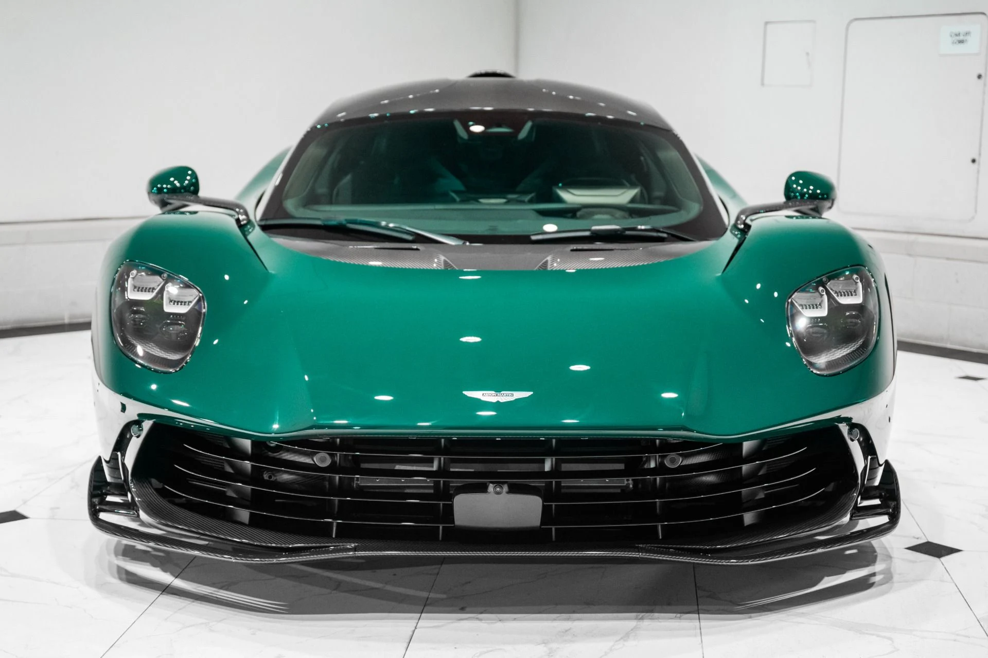 mph006_131829377_New_2026_ASTON_MARTIN_VALHALLA_COUPE_1775321272_0b52a1d8c1