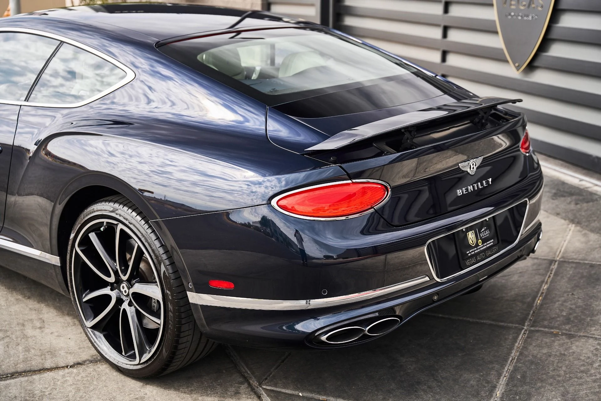 mph006_131833023_Used_2020_Bentley_Continental_GT_V8_1784051966_912f491224