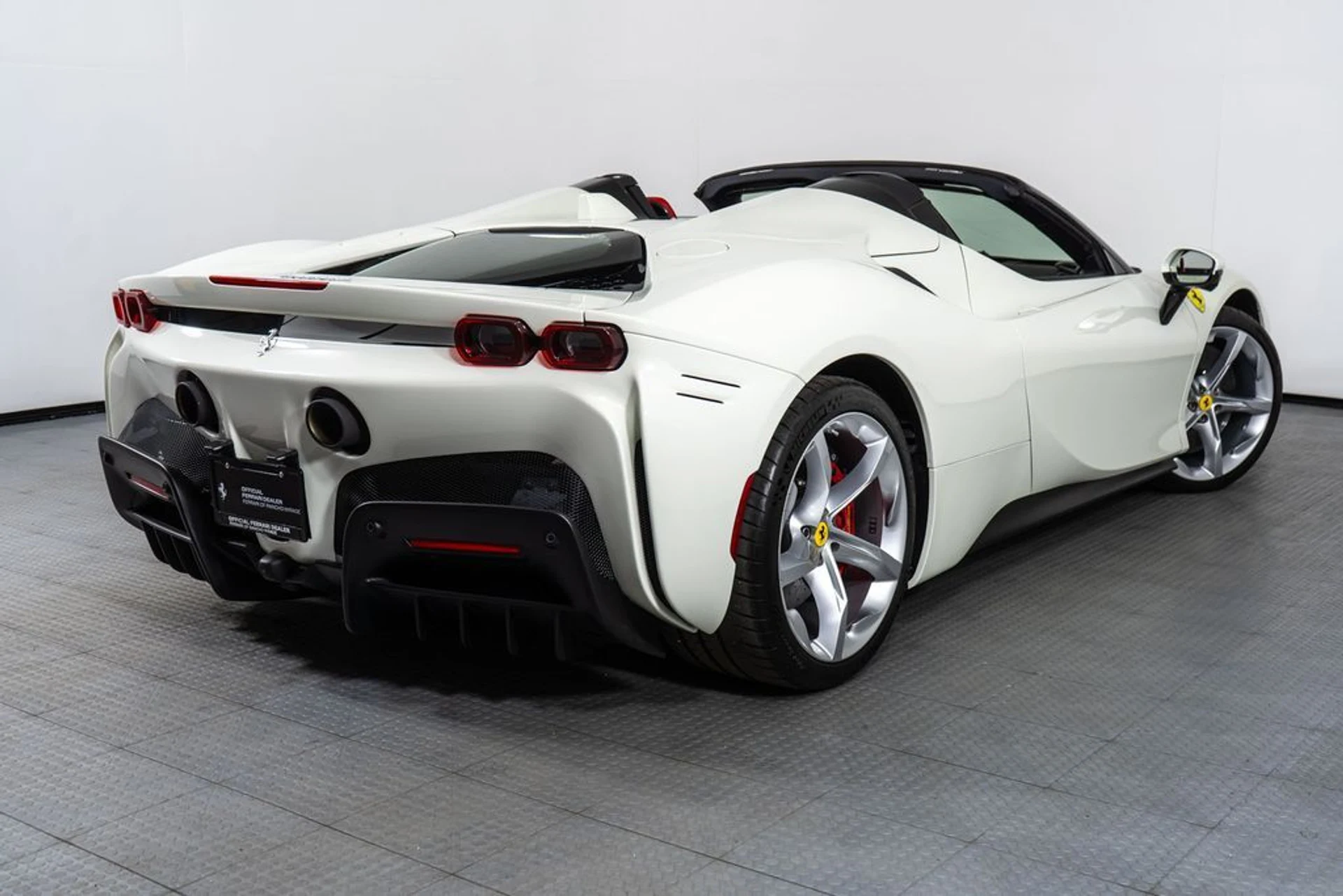 mph006_1318983866_fc98f746_7762_4ad0_bbc7_968d67d03e35_b9a45ca1c8