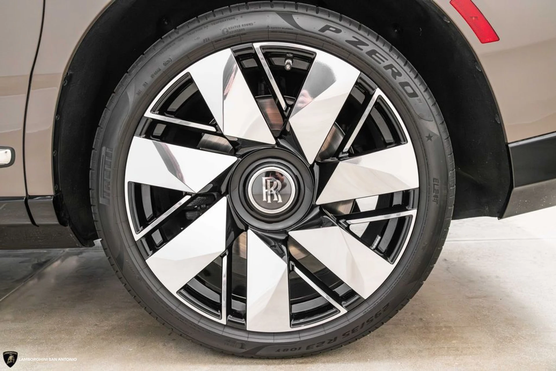 mph006_1330443611_e467f8e03abd72f3b050cc997b390399x_4b06879a64