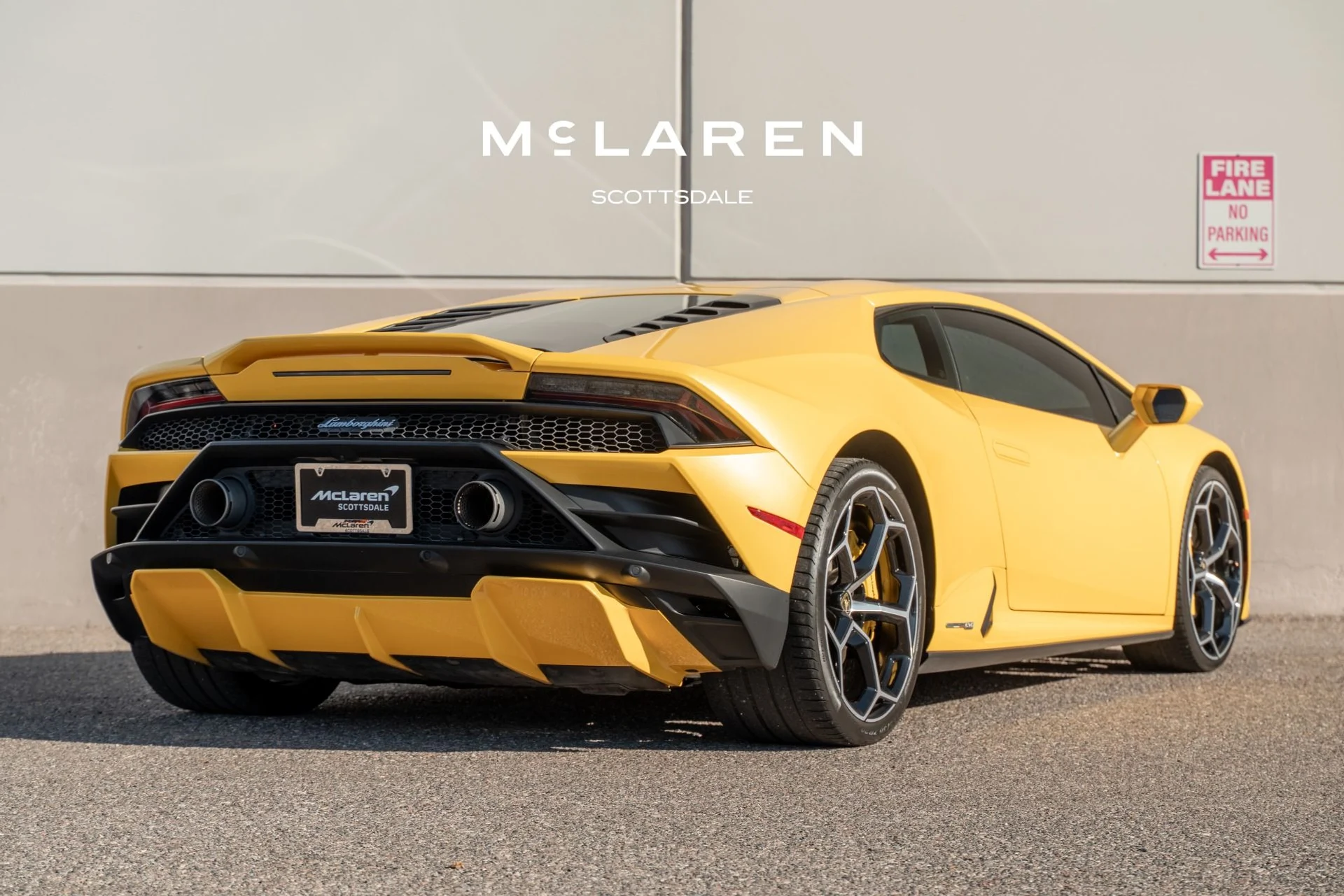 mph006_1336978919_Used_2021_LAMBORGHINI_HURACAN_EVO_1791840790_36c3f539f1
