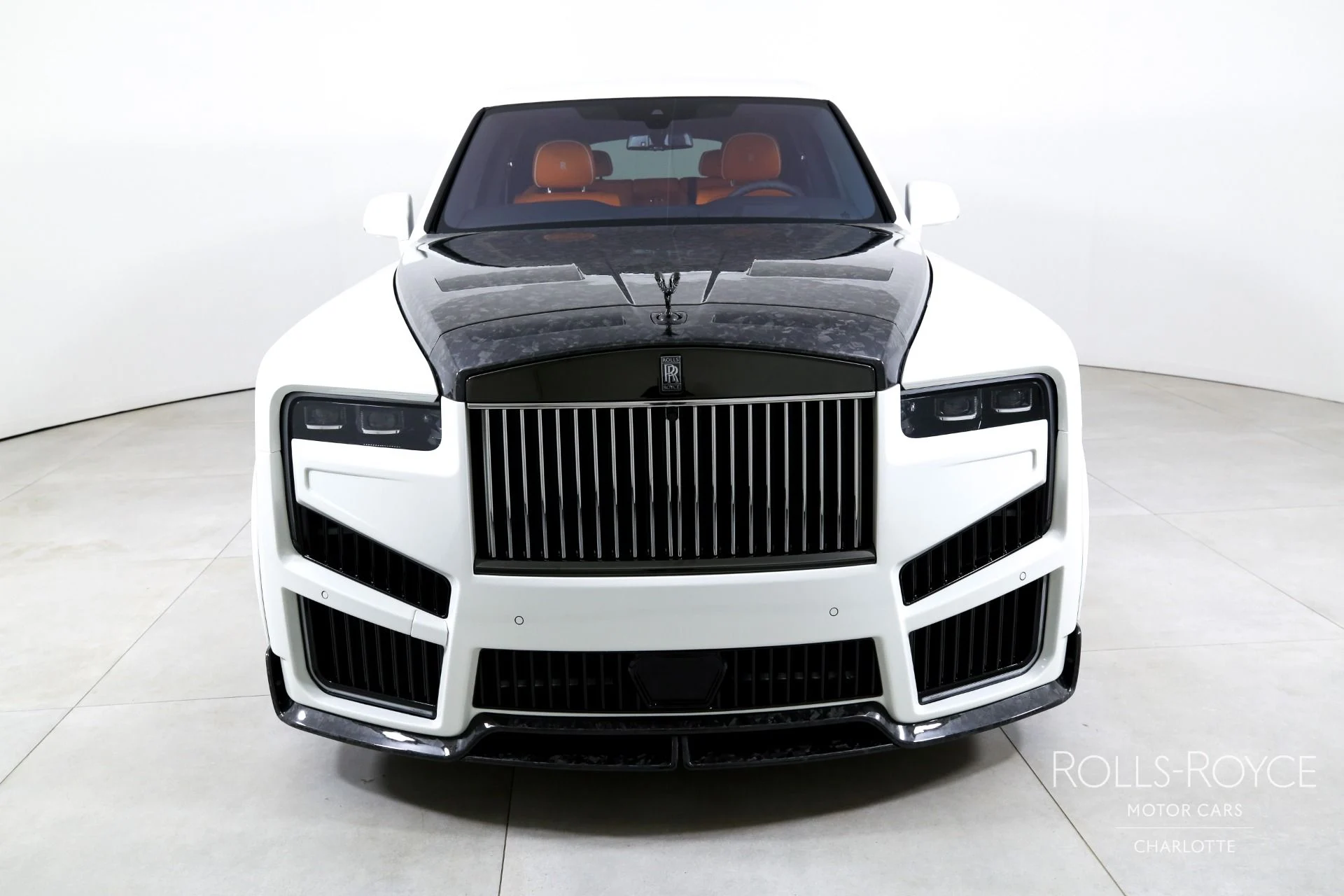 mph006_1339291605_Used_2025_Rolls_Royce_Black_Badge_Cullinan_1756311460_66bb0d8e5b