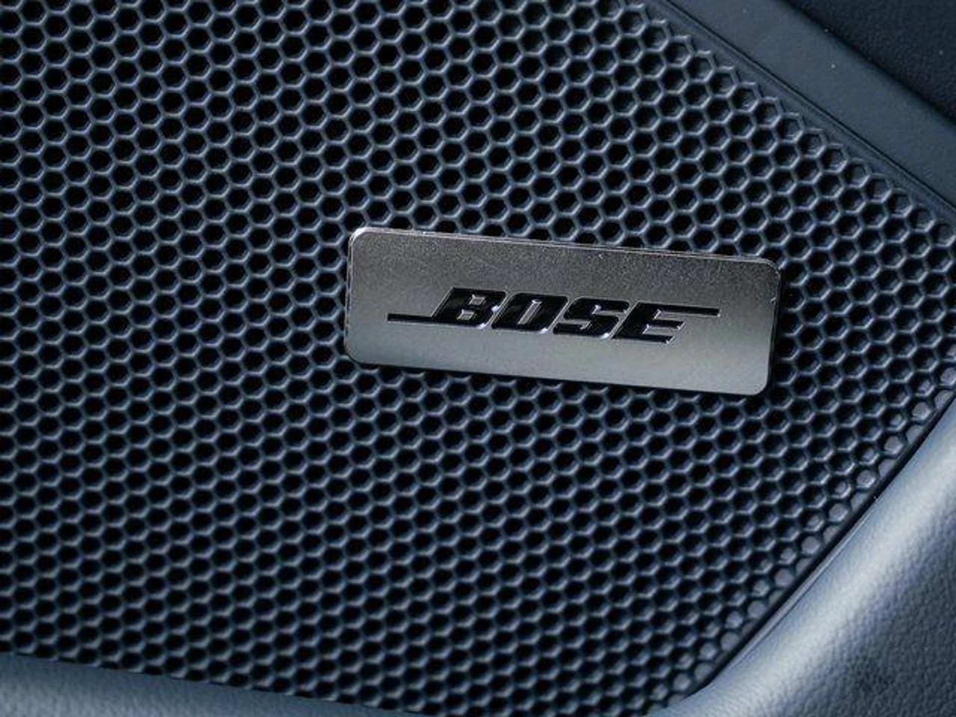 mph006_1340880309_uf8i7_R_Wy9_Lqf_Z_Jf1_Sa_Cld_Ormvk_287e310661