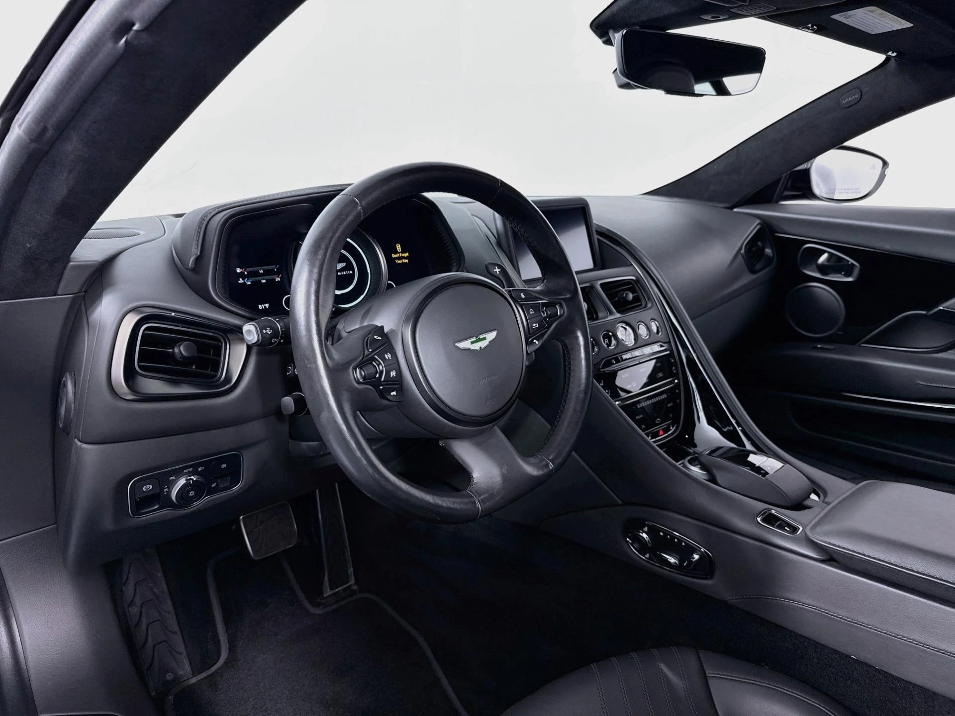 mph006_1349741615_Used_2020_Aston_Martin_DB_11_V8_1787344155_41b2bc05b4