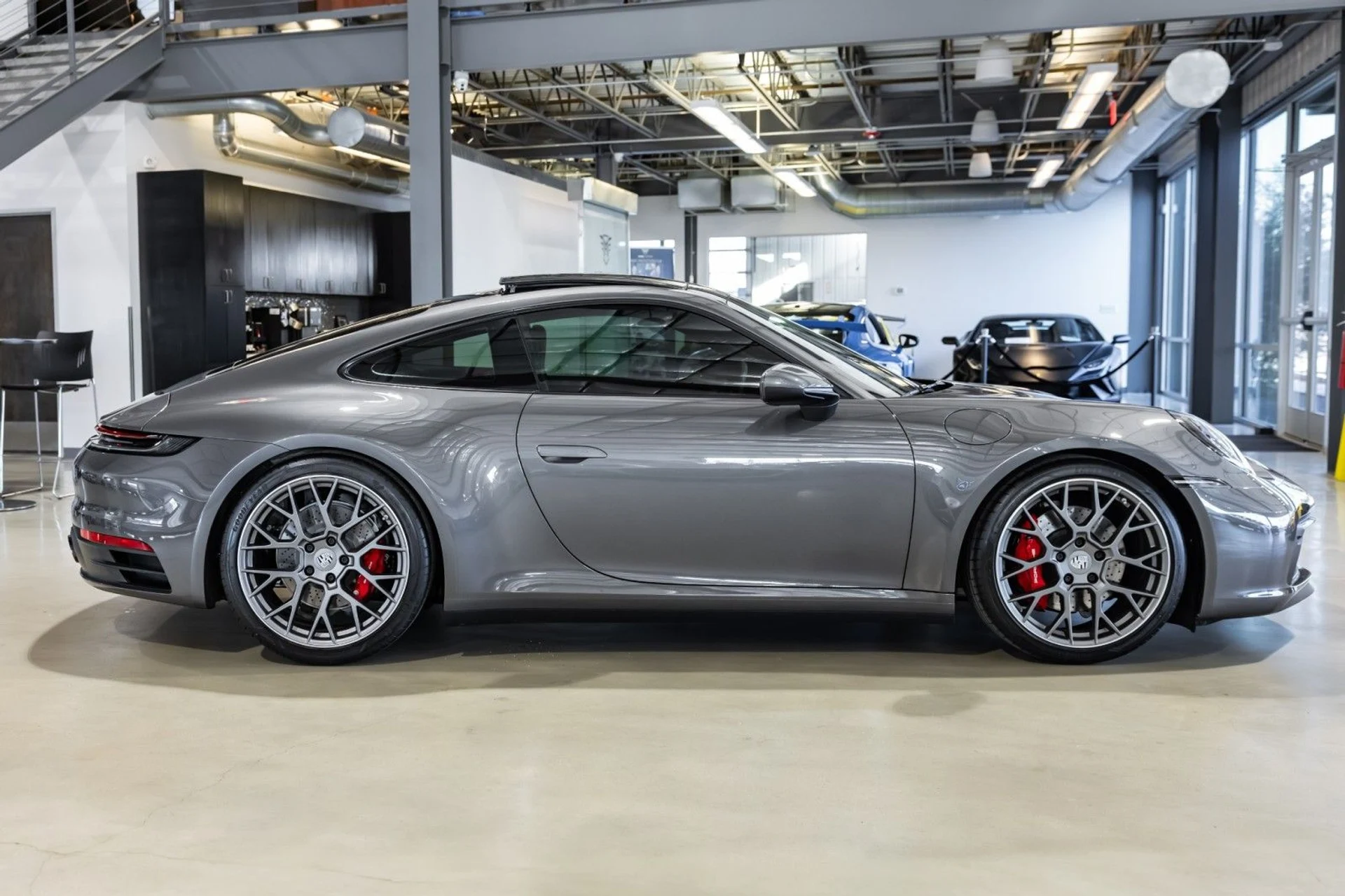 mph006_1359008860_g_Q_5750a90cf7