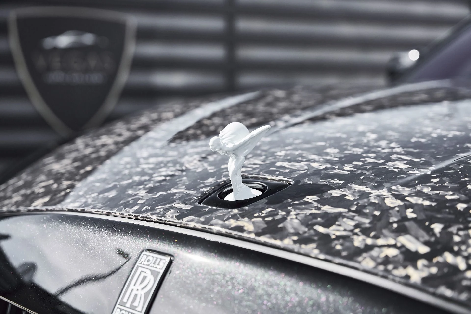 mph006_1362804925_Used_2025_Rolls_Royce_Spectre_Base_1773452438_fb137be439