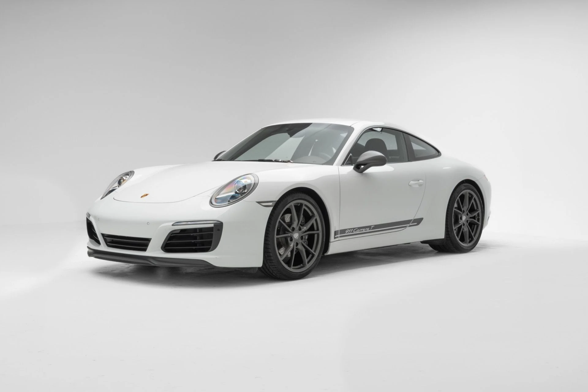mph006_1372872316_Used_2018_Porsche_911_Carrera_T_1777581975_f5d4c240a1