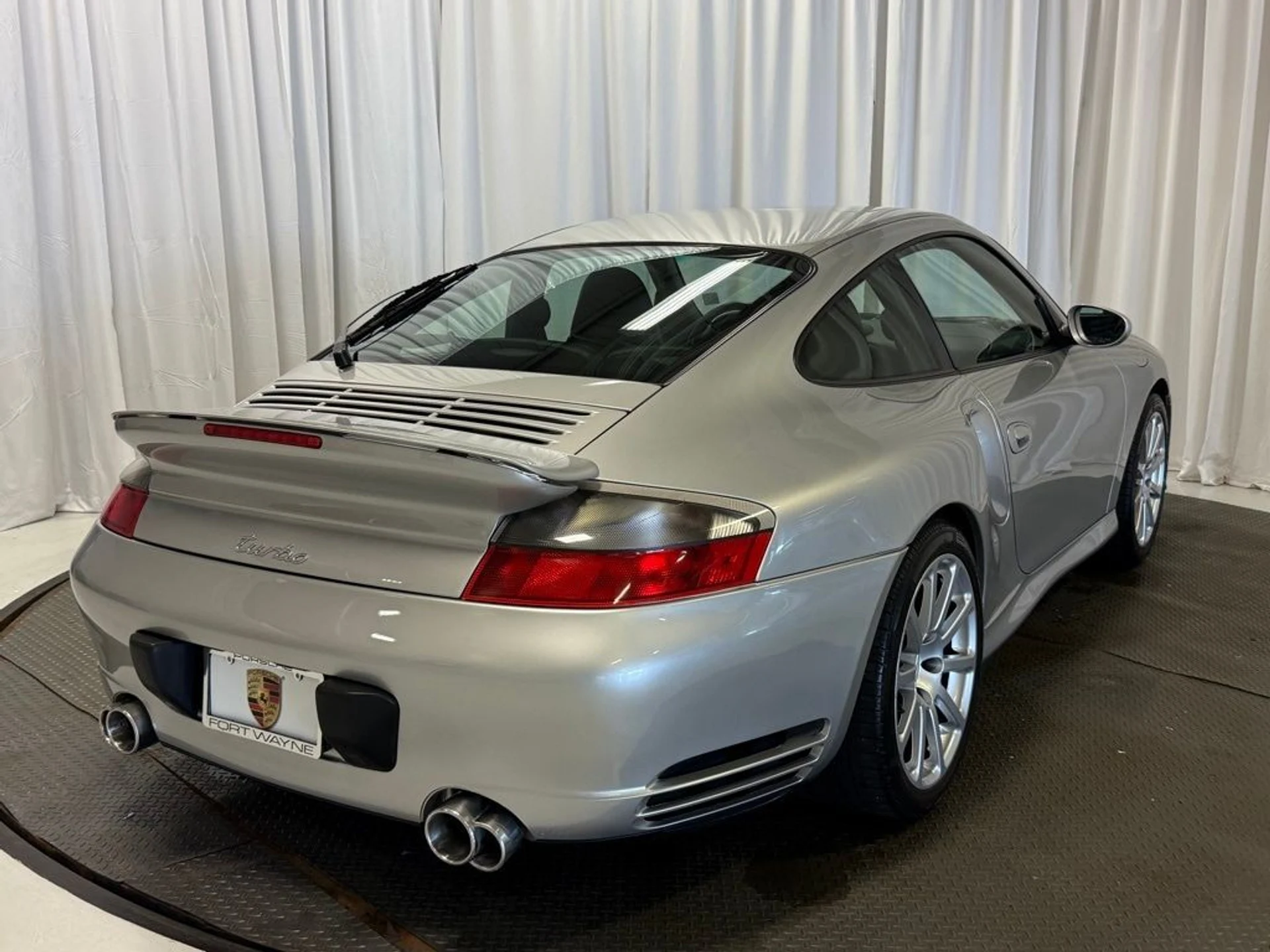 mph006_1373205137_12d51b1286cdda2595d76072b13c260ax_7d56757c74