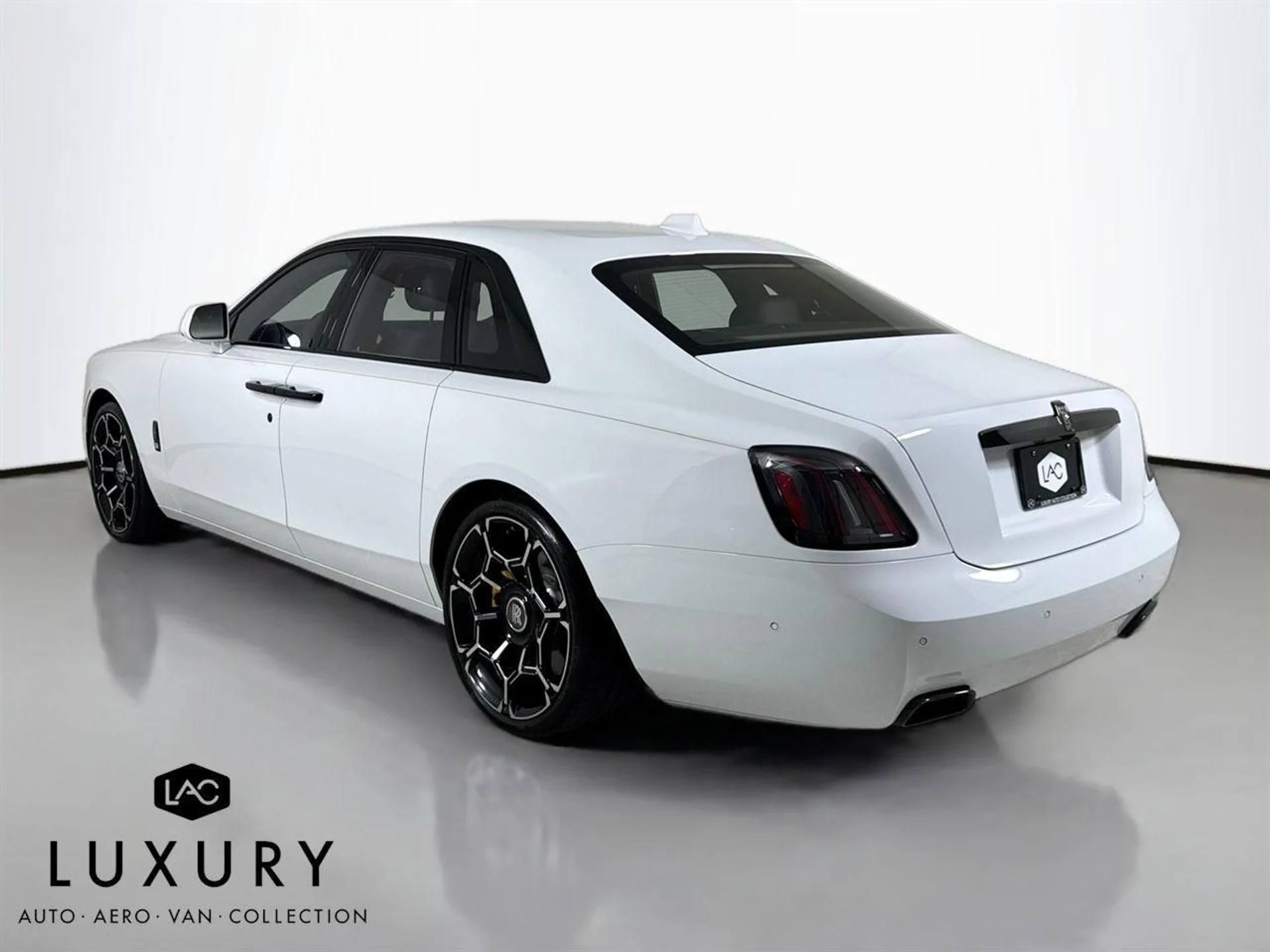 mph006_137441256_1727f3a9f064482be2d57e07fc6aa321_dec88eecf9