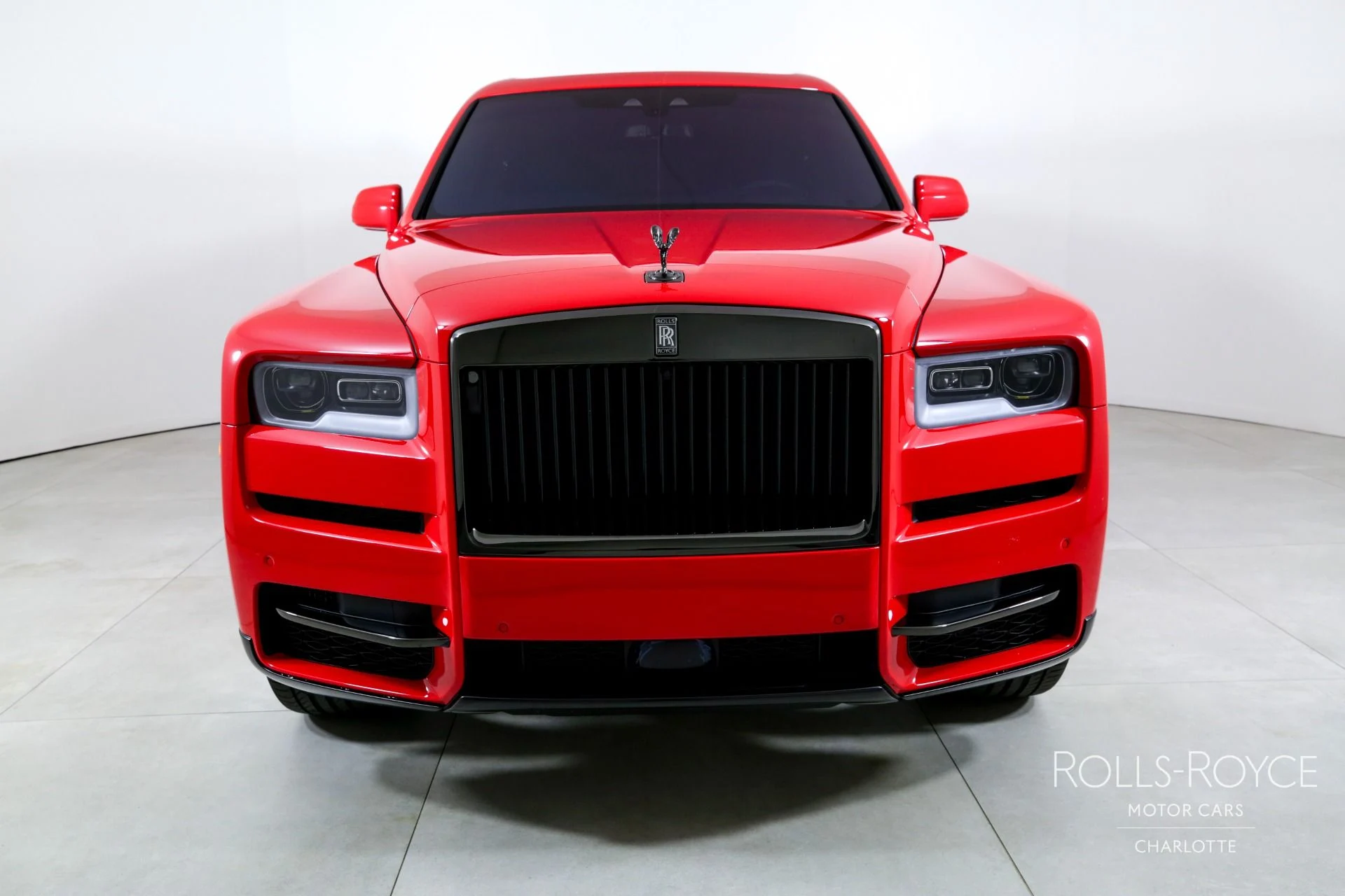 mph006_1374956094_Used_2021_Rolls_Royce_Black_Badge_Cullinan_1744734962_f8ae0816c7