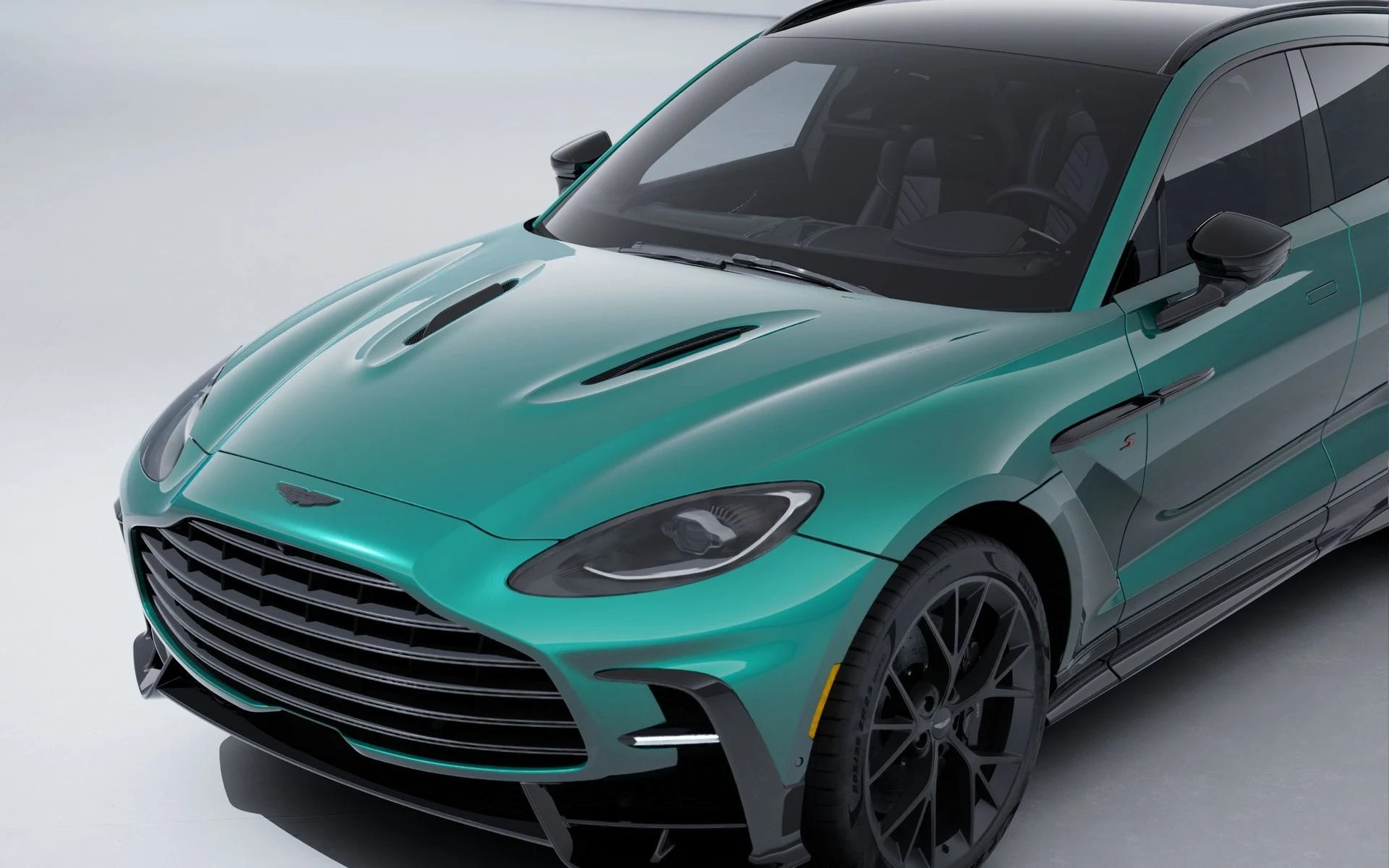 mph006_1380975984_New_2026_Aston_Martin_DBX_S_1764701193_51a60bc292