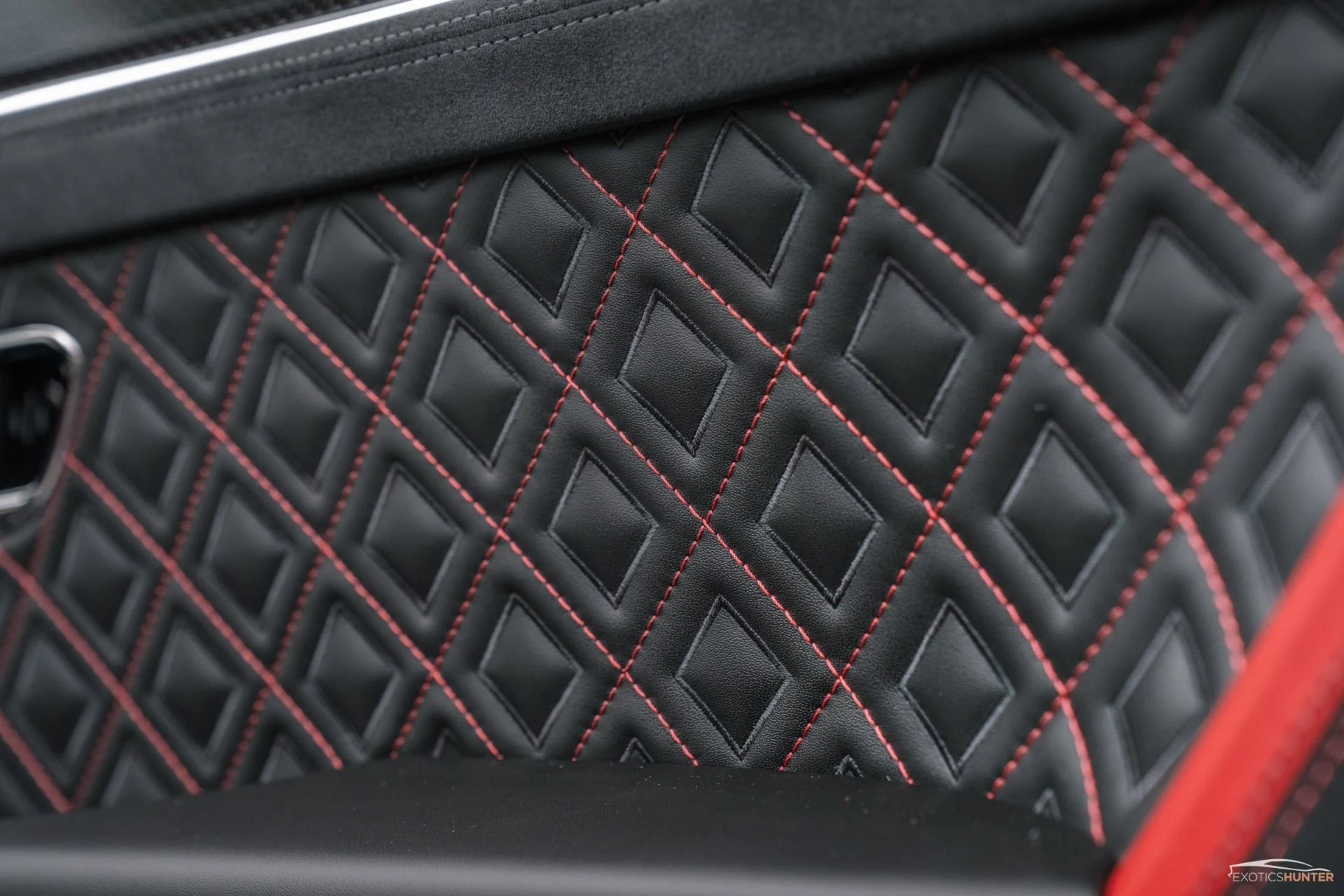 mph006_1381472922_Used_2022_Bentley_Continental_GT_Speed_in_Camrian_Grey_w_Factory_Carbon_Kit_Rotating_Display_1762295522_bb6357030f