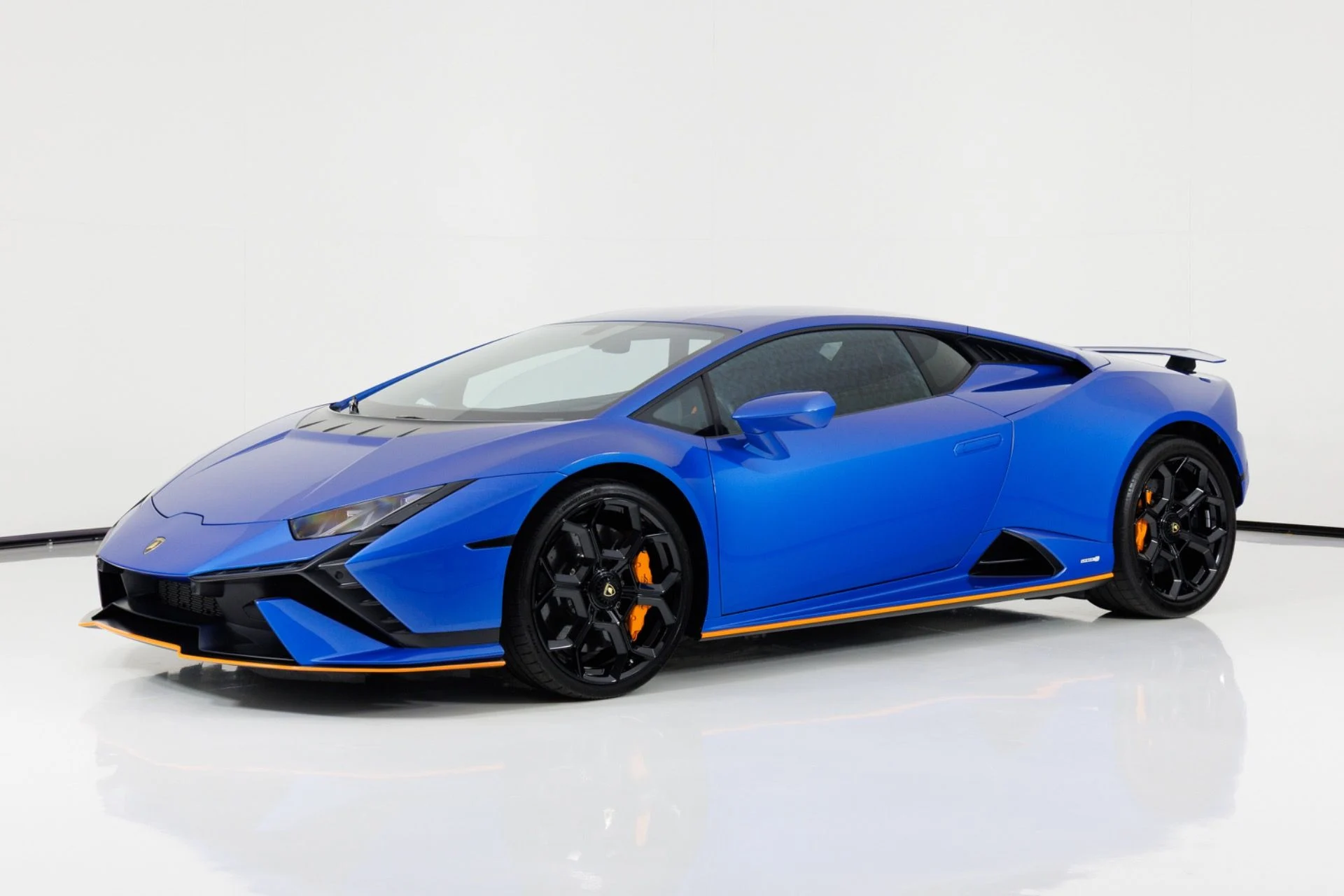 mph006_139282025_Used_2023_Lamborghini_Huracan_Tecnica_1784830830_72ef31c39b