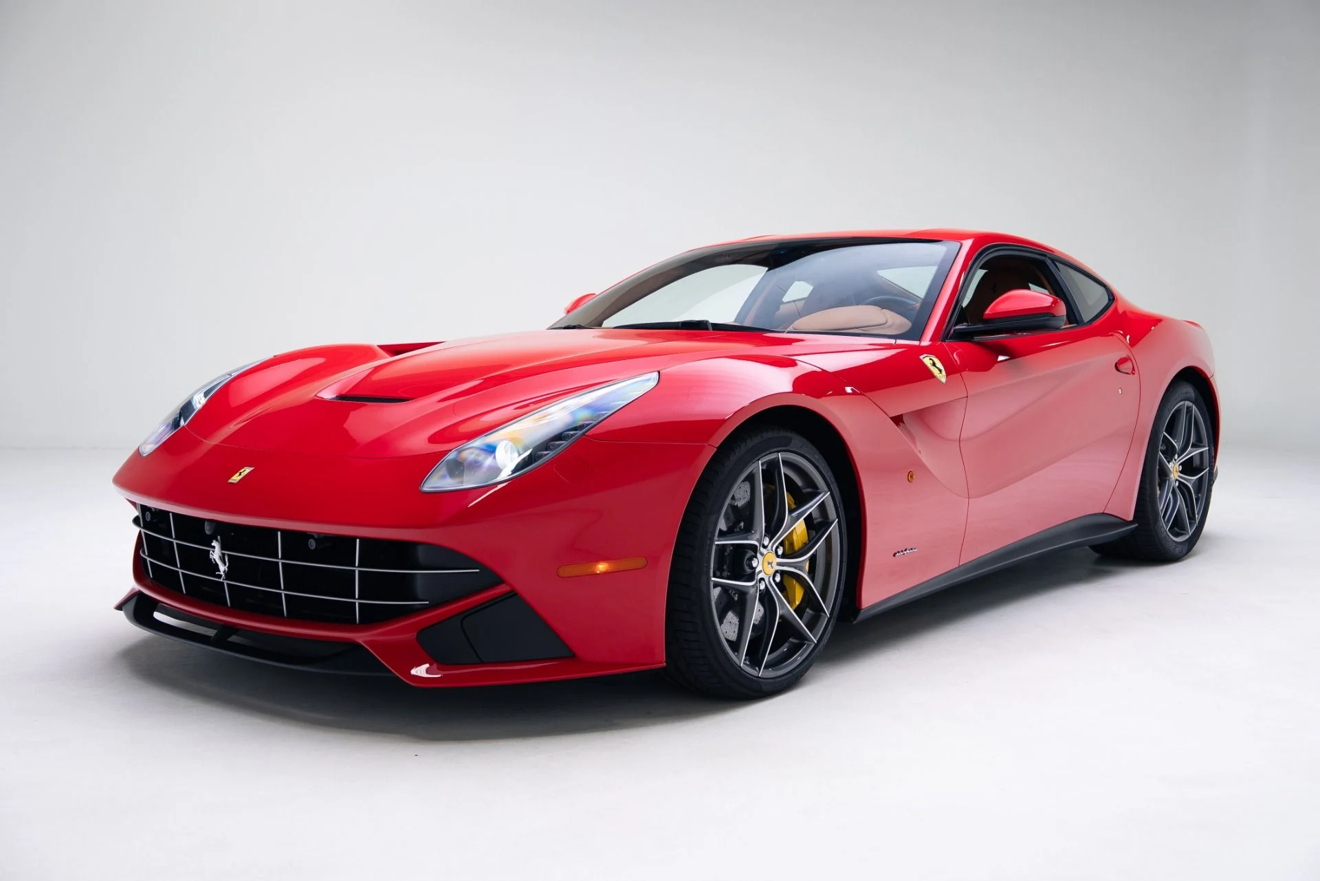 mph006_1393855673_Used_2014_Ferrari_F12berlinetta_1767981992_0dfe1bfd69