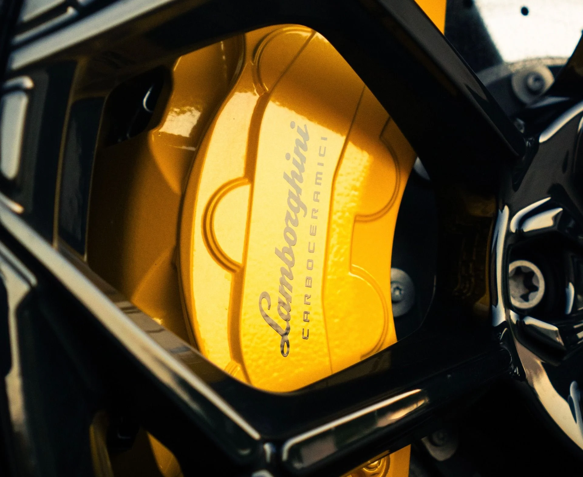 mph006_1398099635_Used_2023_Lamborghini_Urus_Performante_1774898175_dd0e8eebf9