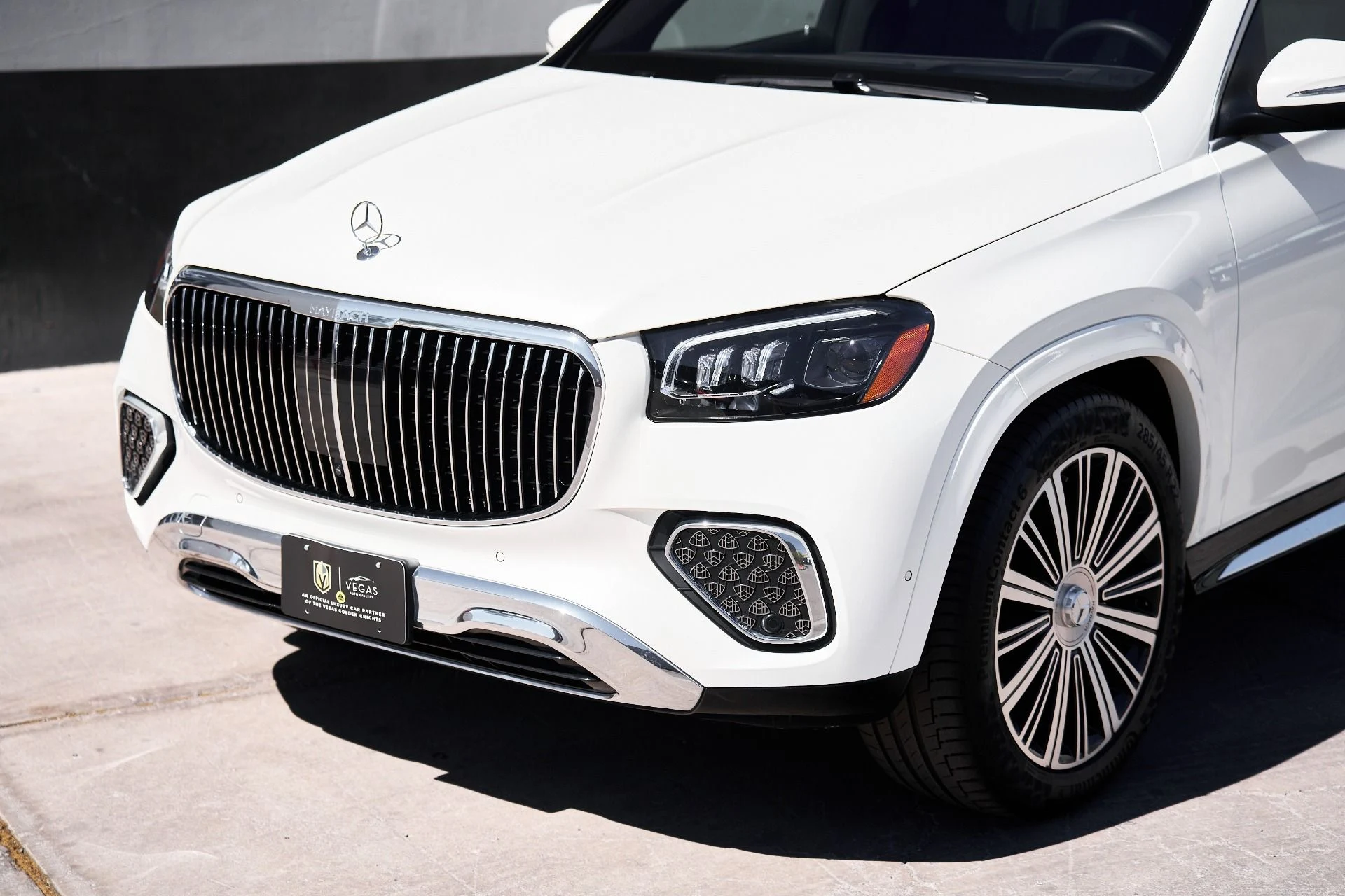 mph006_1399466290_Used_2024_Mercedes_Benz_GLS_Maybach_GLS_600_1754358842_9e37756042