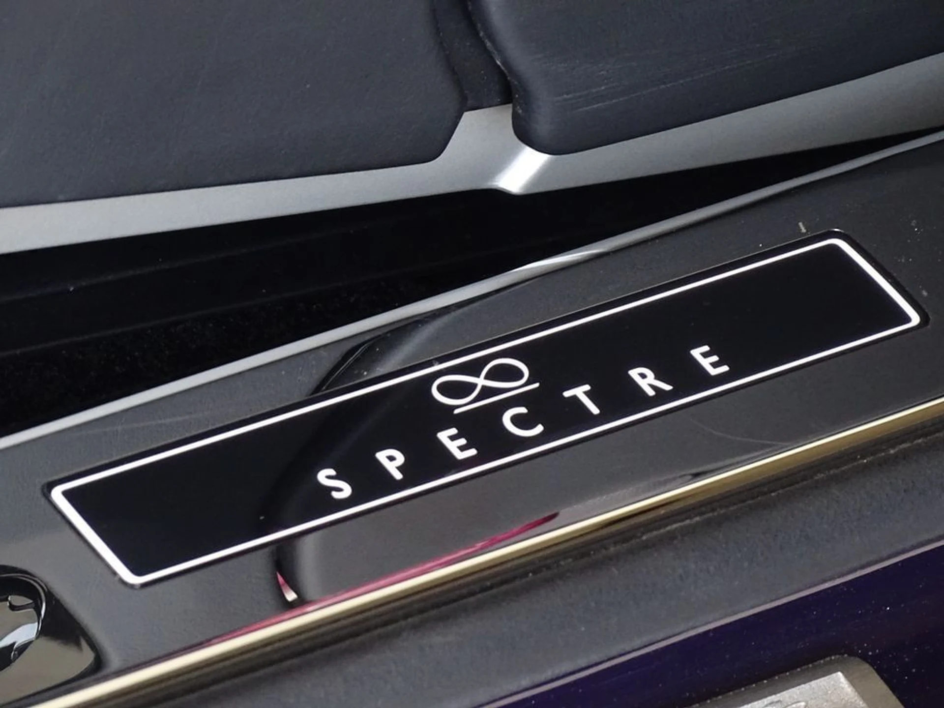 mph006_1407370867_fcc58d93141d83cfda54a24638f1552cx_8227f5be62