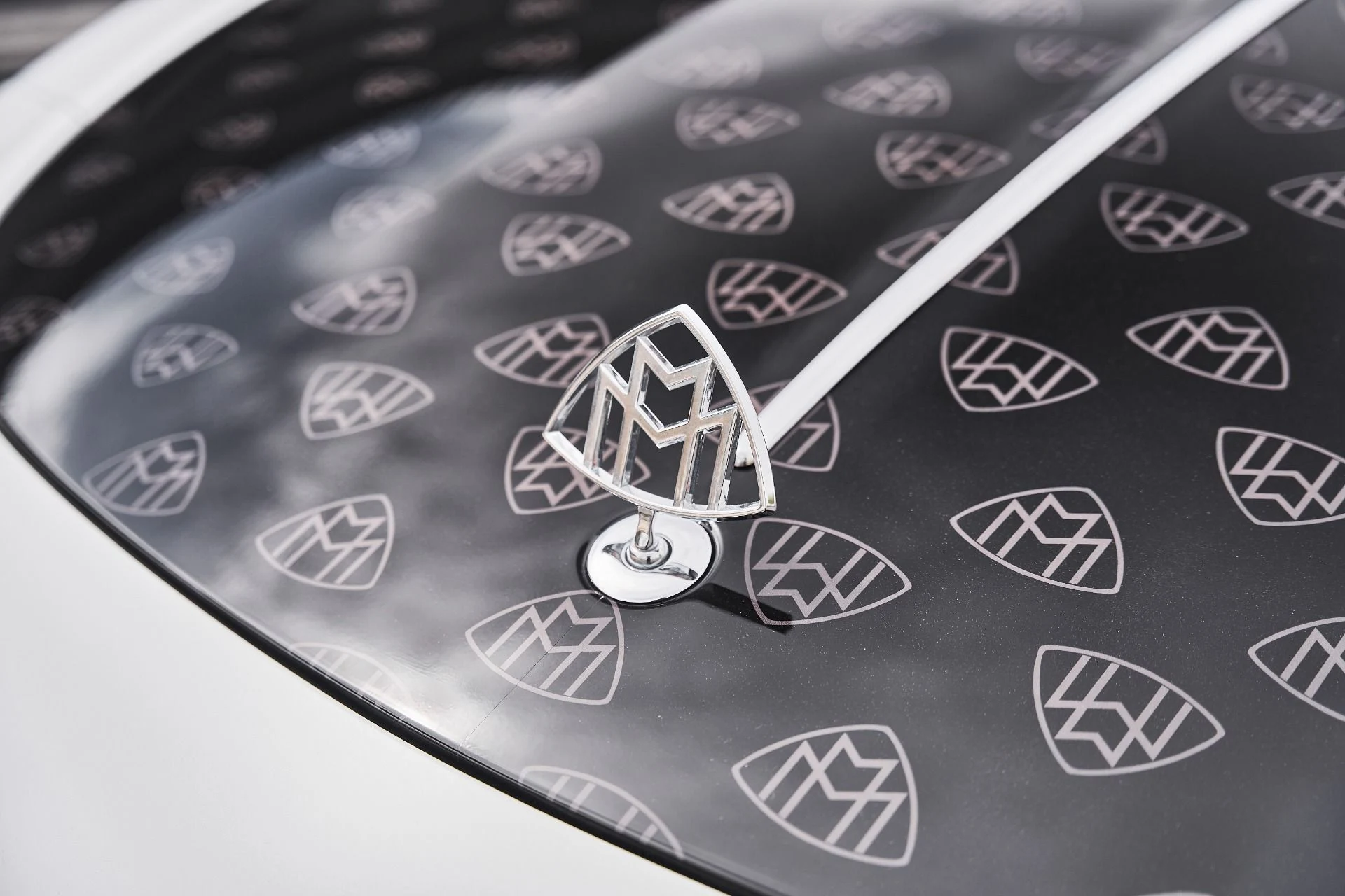 mph006_1411557074_Used_2026_Mercedes_Benz_SL_Class_Maybach_SL_680_1777159905_7bc694b7ac