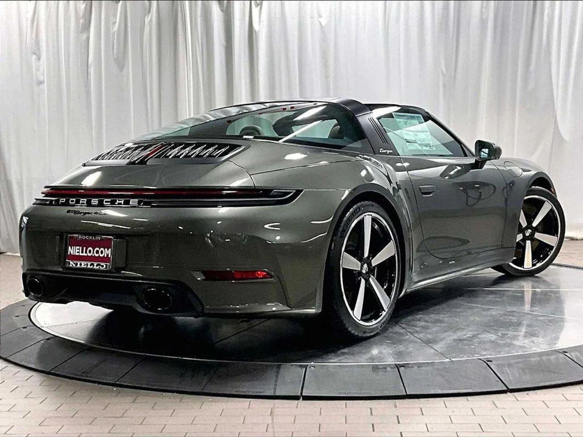 mph006_1421704222_Bg1r8w5_m2a_Zvy5_T4_Y_Ayn9qu_Ek_7093c1a536