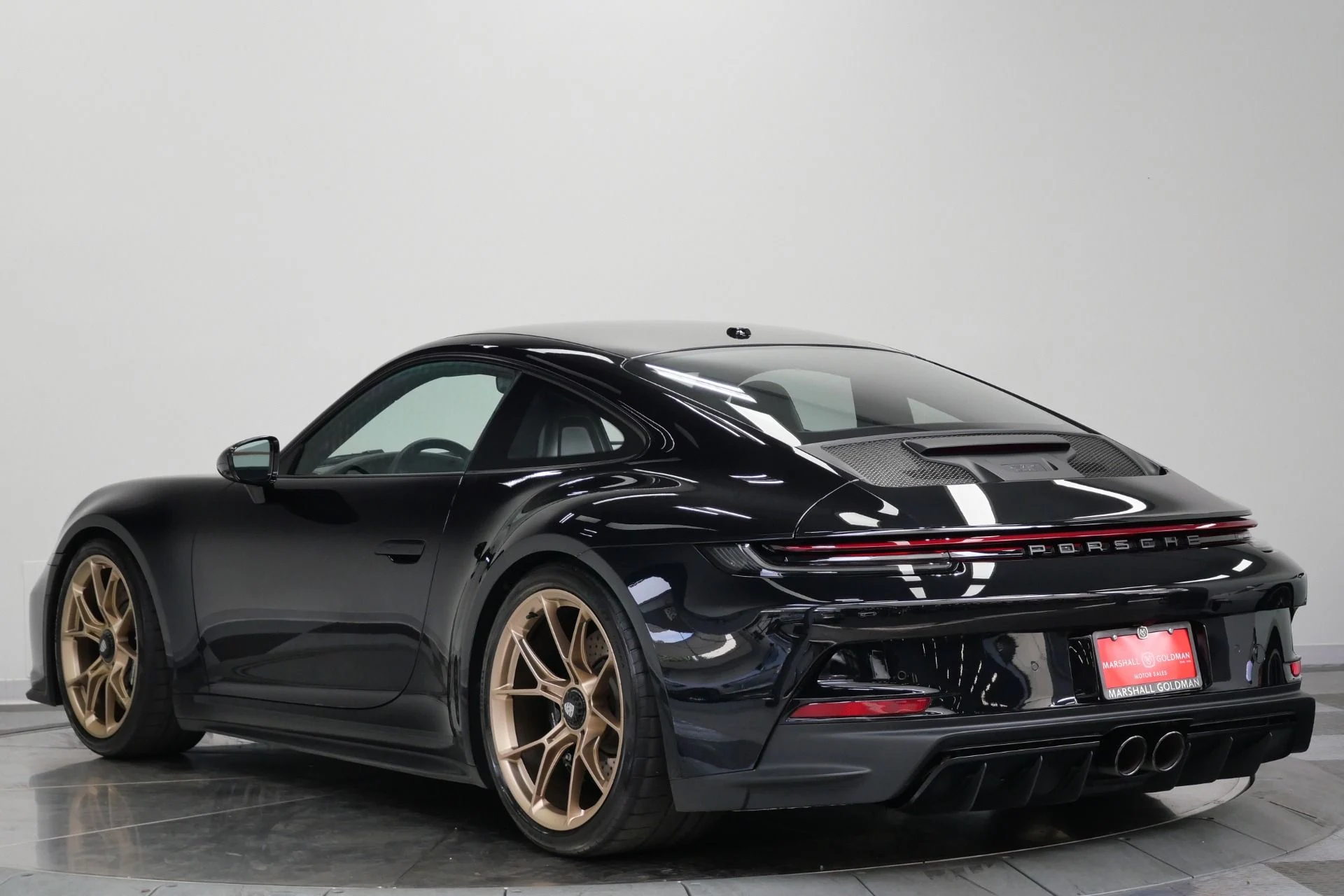 mph006_14223455_Used_2022_Porsche_911_GT_3_Touring_6_Speed_Manual_Front_Axle_Lift_18_Way_Seats_1778004277_2e73dc999a