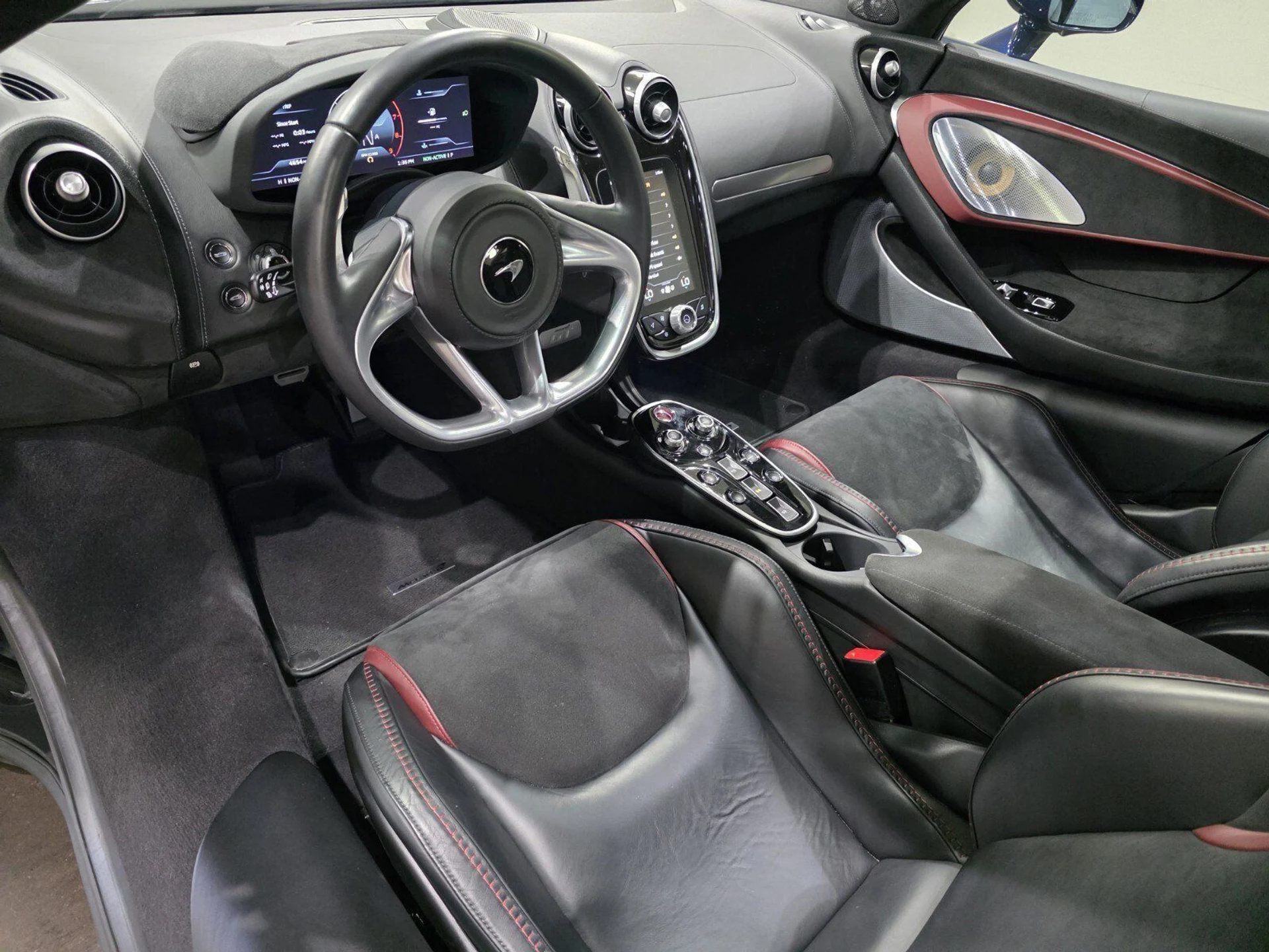 mph006_144761236_fbfcaee7de422bcc2880dc75950655a5_527d3a35ef