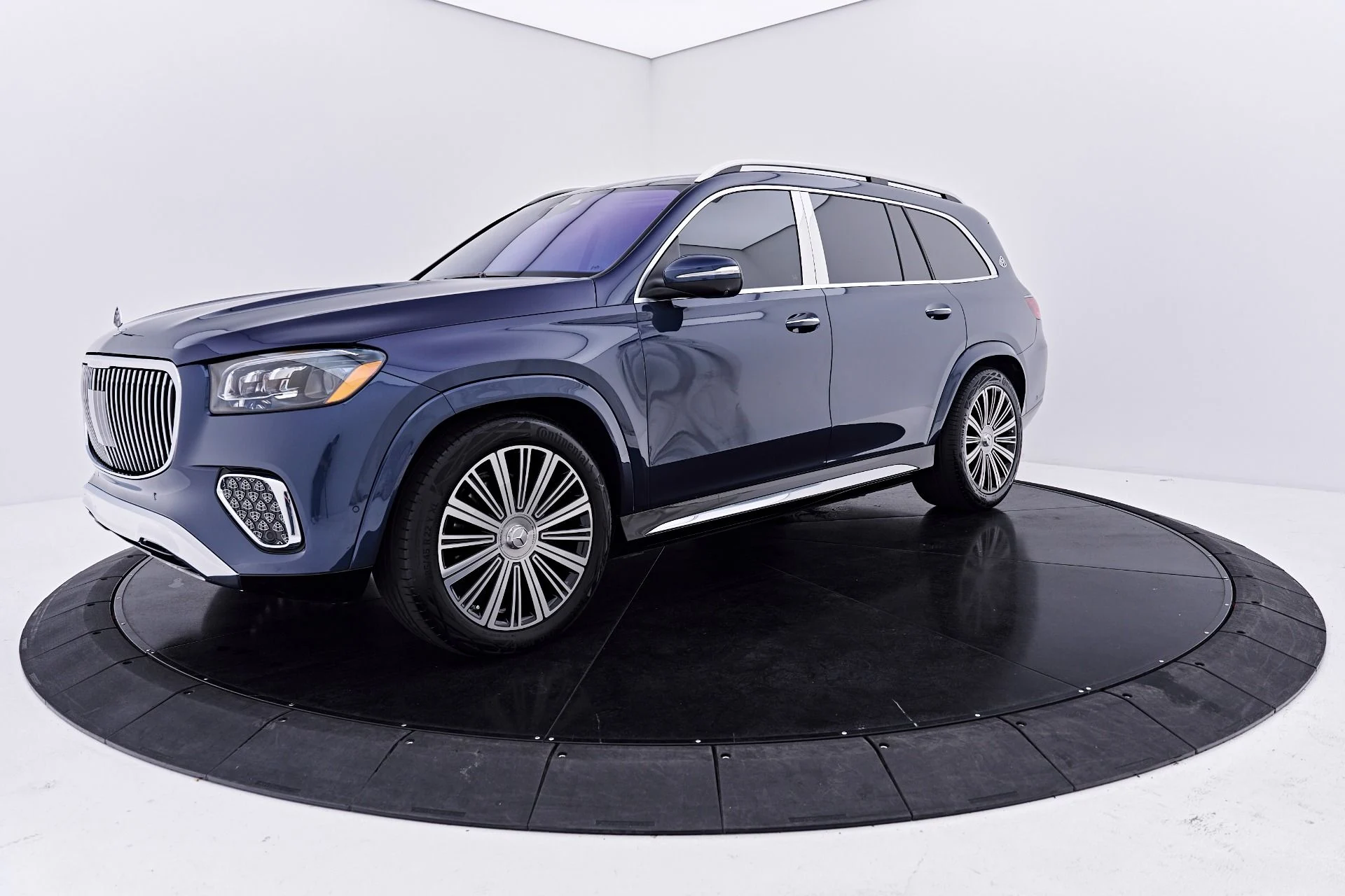 mph006_1464922010_Used_2024_Mercedes_Benz_GLS_Maybach_GLS_600_1790466052_430e82dfc7