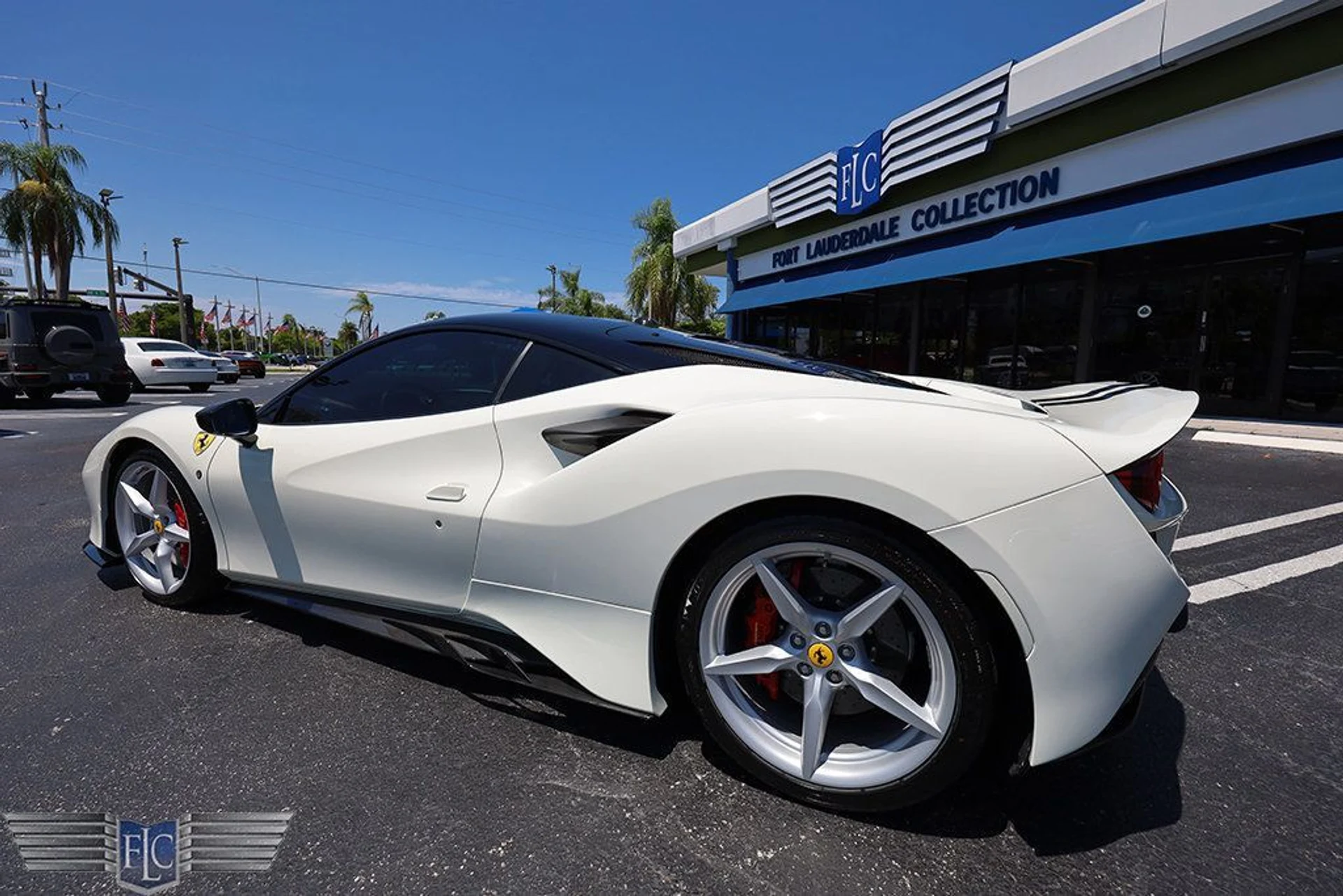 mph006_1468882108_used_2022_ferrari_f8_tributo_coupe_6305_23040328_7_1024_97efb16e6d