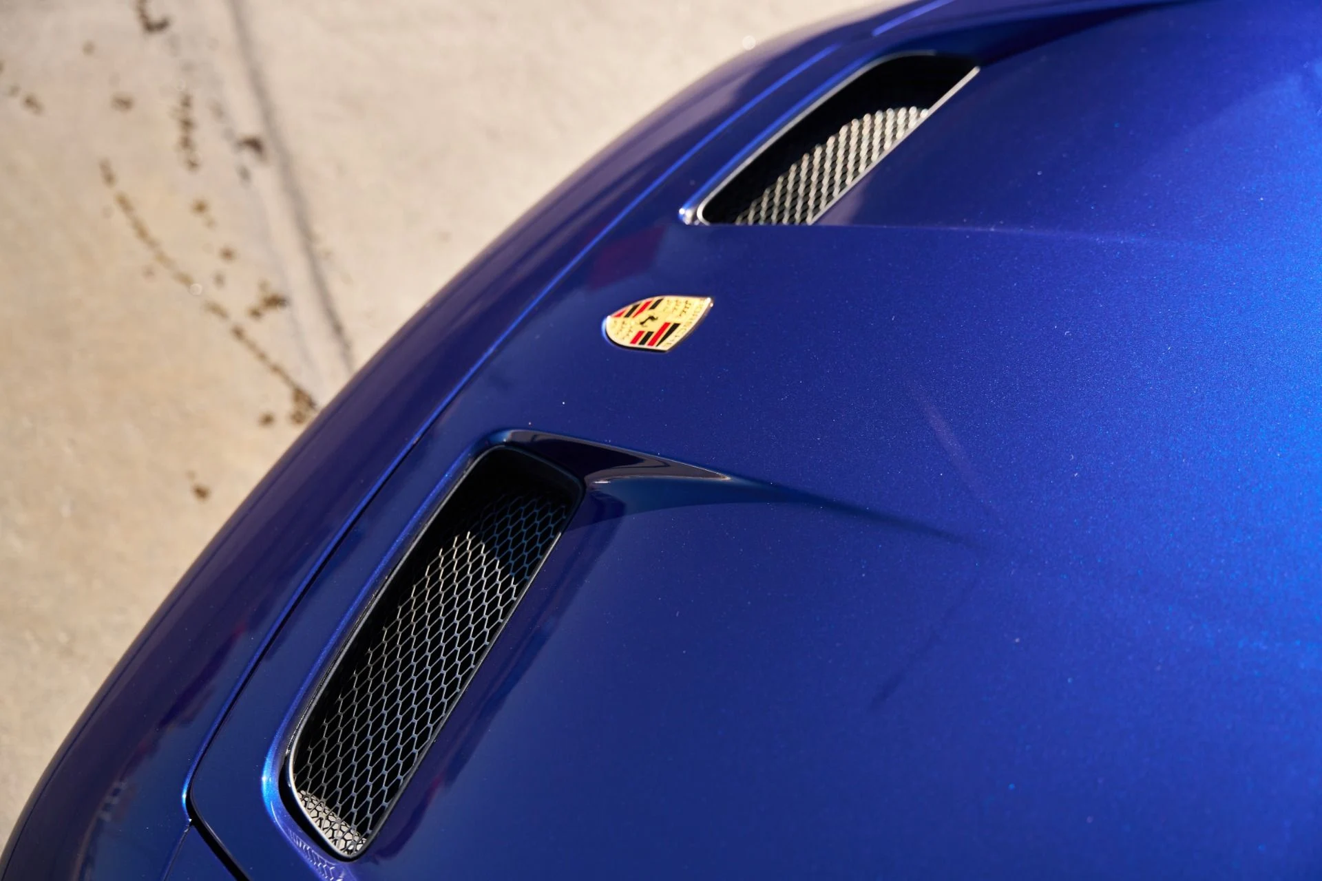 mph006_1482286018_Used_2022_Porsche_911_GT_3_1793061733_58c0f36311