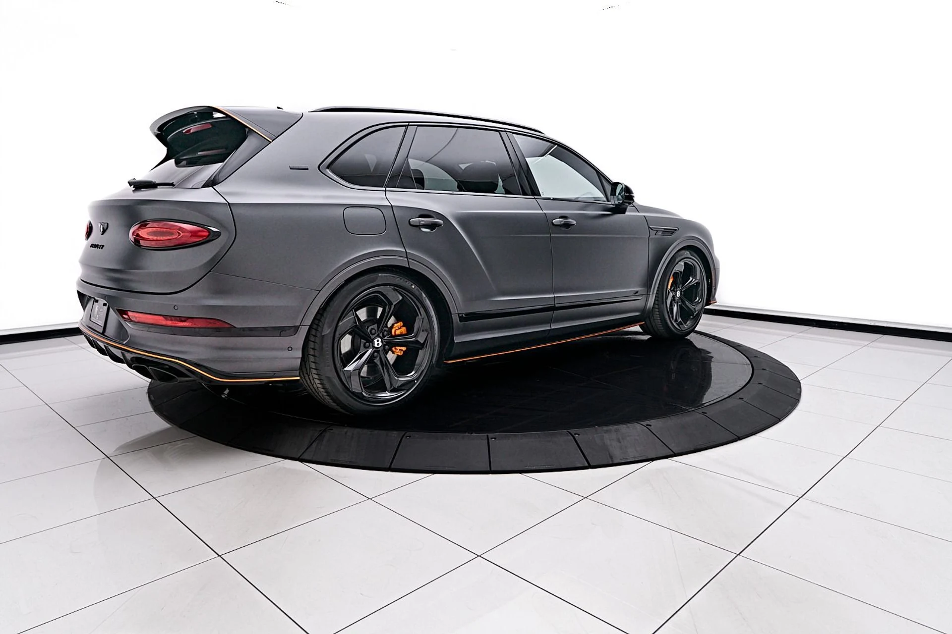 mph006_1487459438_Used_2025_Bentley_Bentayga_S_Black_Edition_1738363048_04cb8d64bc